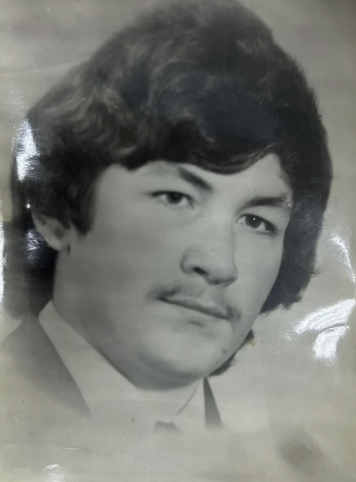 Абыем бик яхшы кеше иде