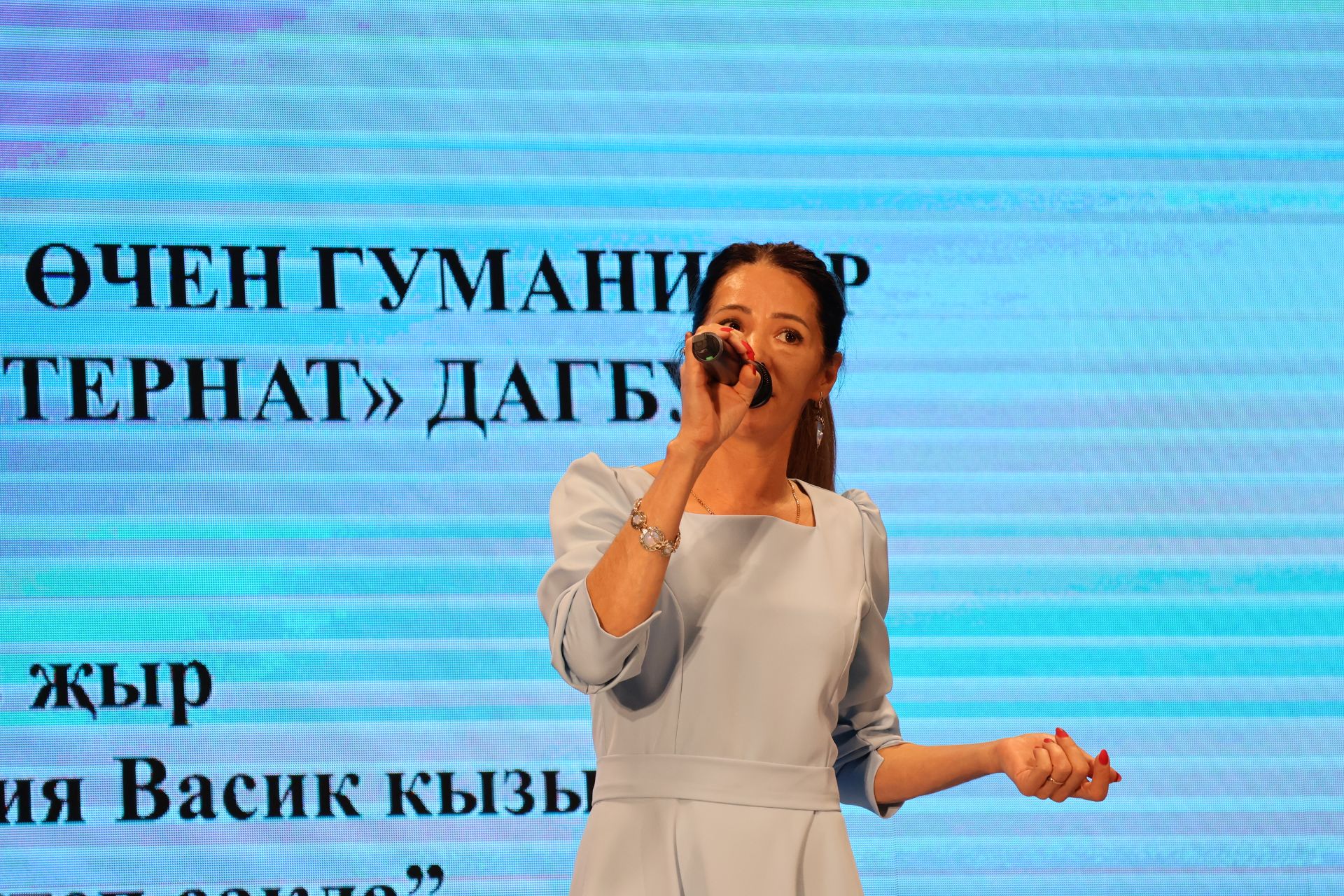 «Ак күгәрчен» хәйрия концертыннан кергән акчалар авыр яралыларга медикаментлар алу өчен тотылачак (фотолар, видео)