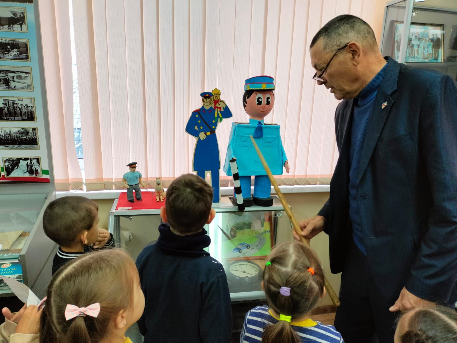 Минем дә полицейский буласым килә!
