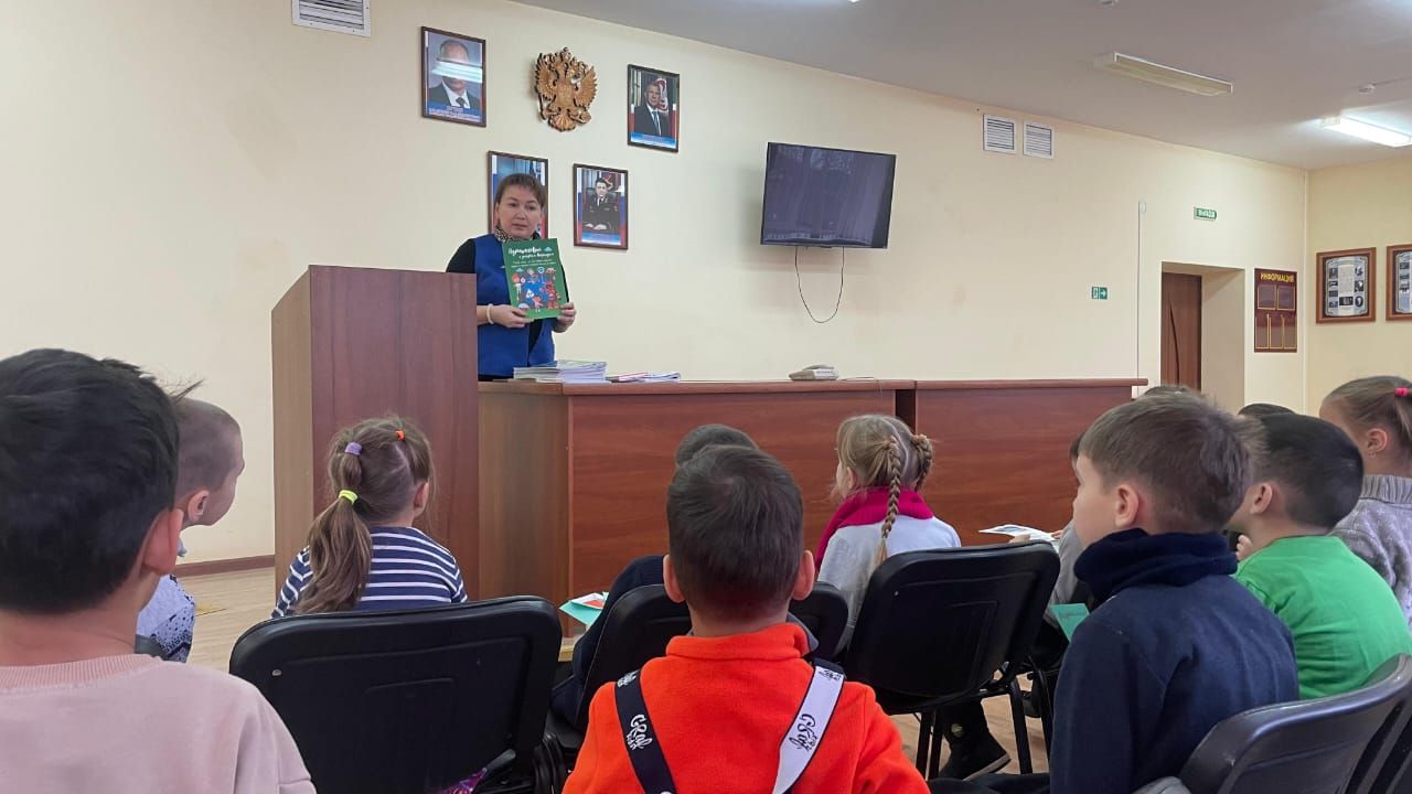 Минем дә полицейский буласым килә!