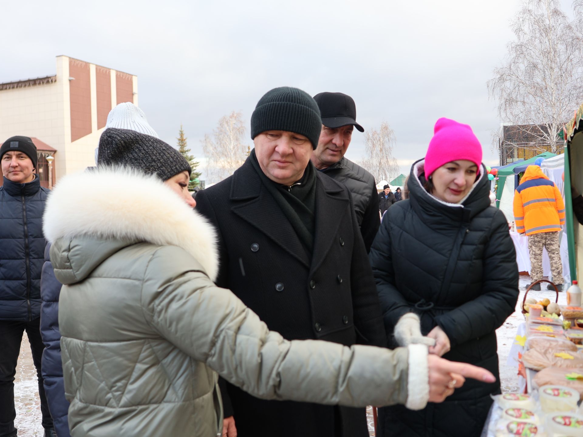 Актаныш мәктәпләре һәм балалар бакчалары Халыклар бердәмлеге көне ярминкәсендә