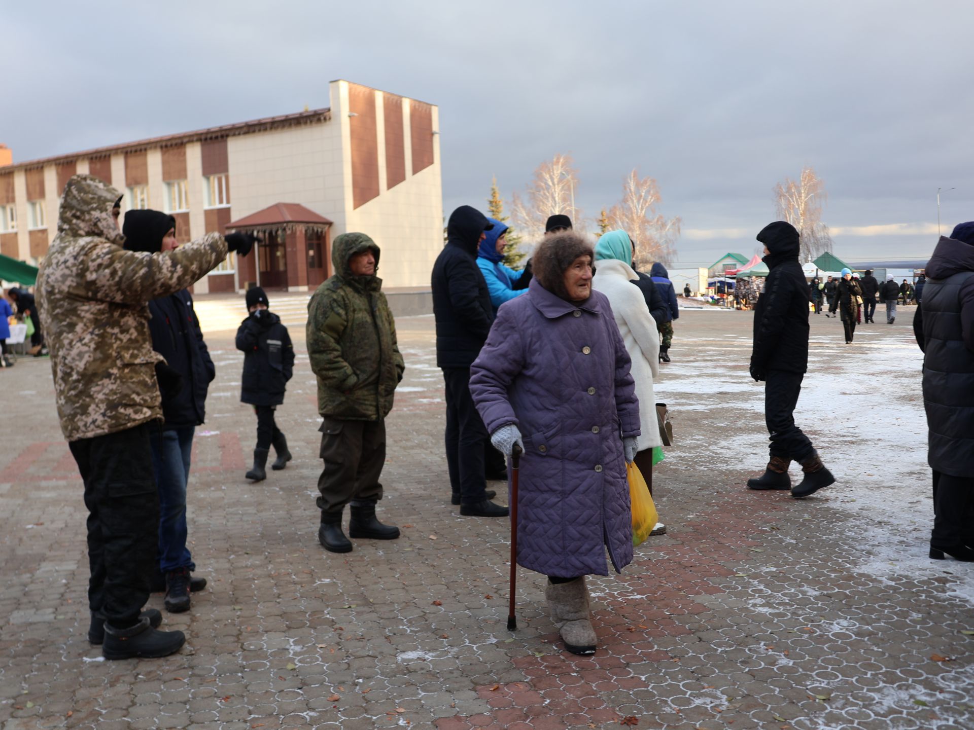 Актаныш мәктәпләре һәм балалар бакчалары Халыклар бердәмлеге көне ярминкәсендә
