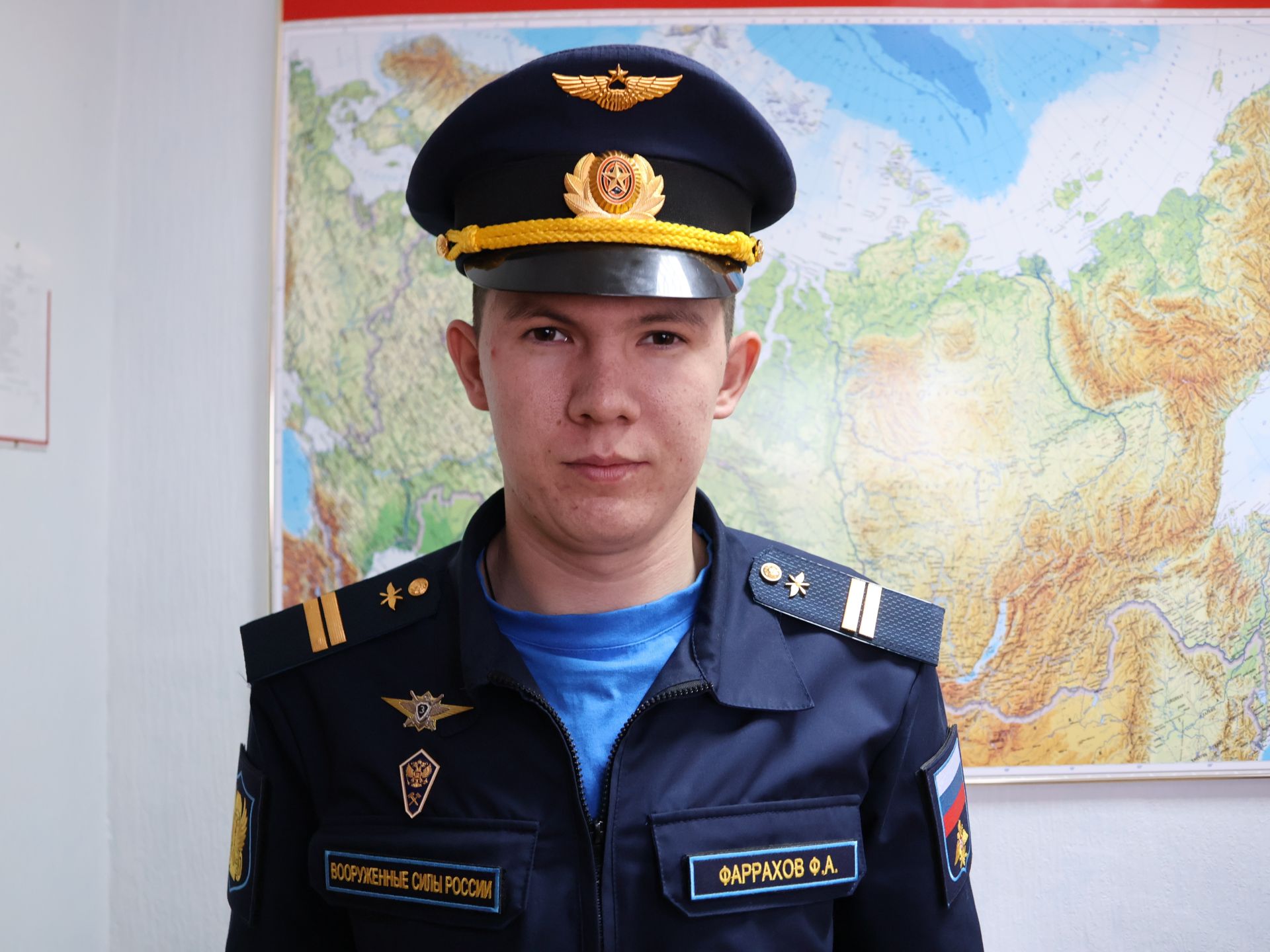 Белгородтагы Һава-космик көчләр частеннан кайткан Фәнис Фәррахов: Армиядән соң горурлык хисе ташып тора