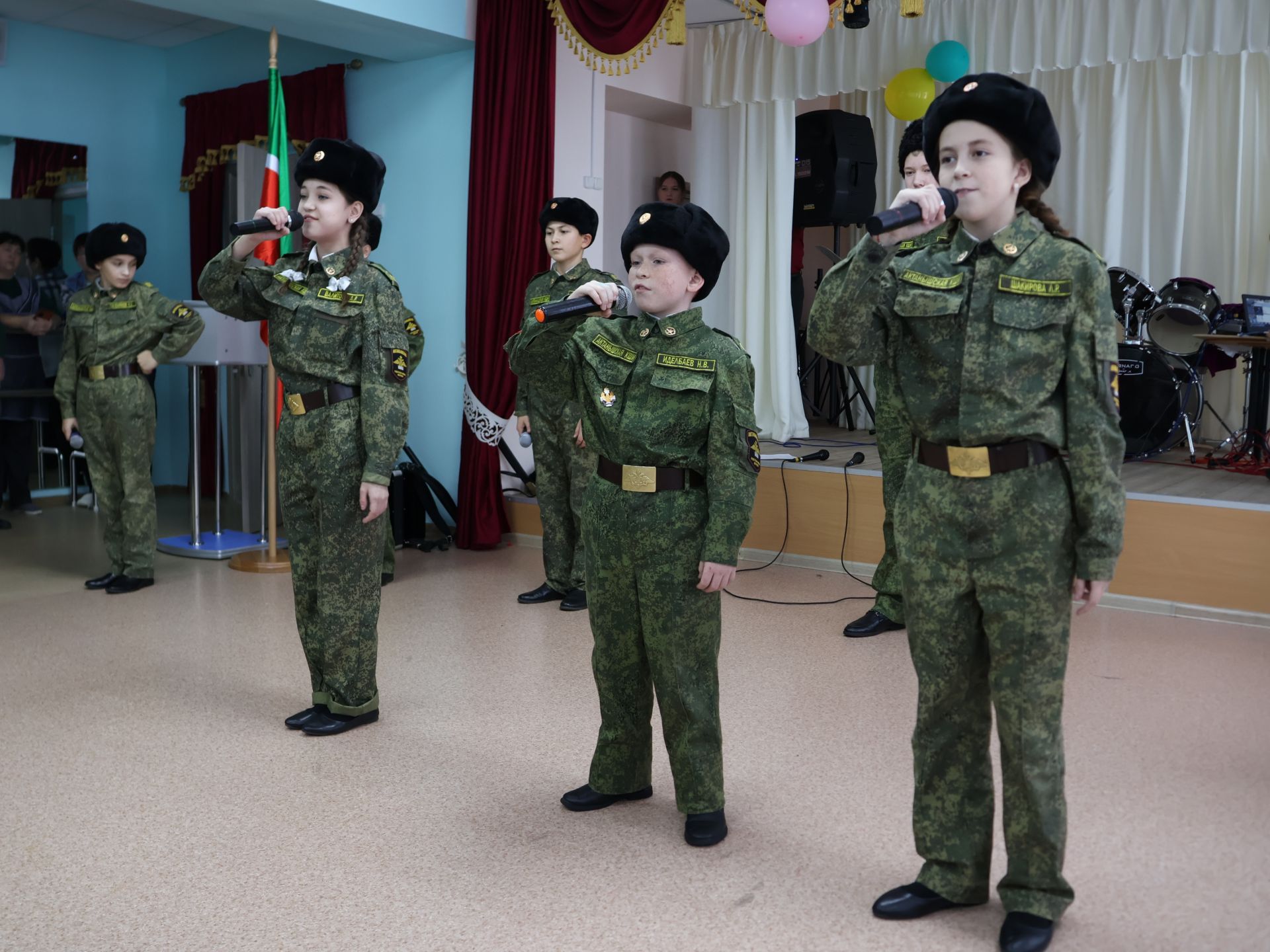 Хәсән Заманов исемендәге кадет мәктәбе «БлагоДарение» фонды белән төбәкара көрәш ярышы оештырды (фотолар)