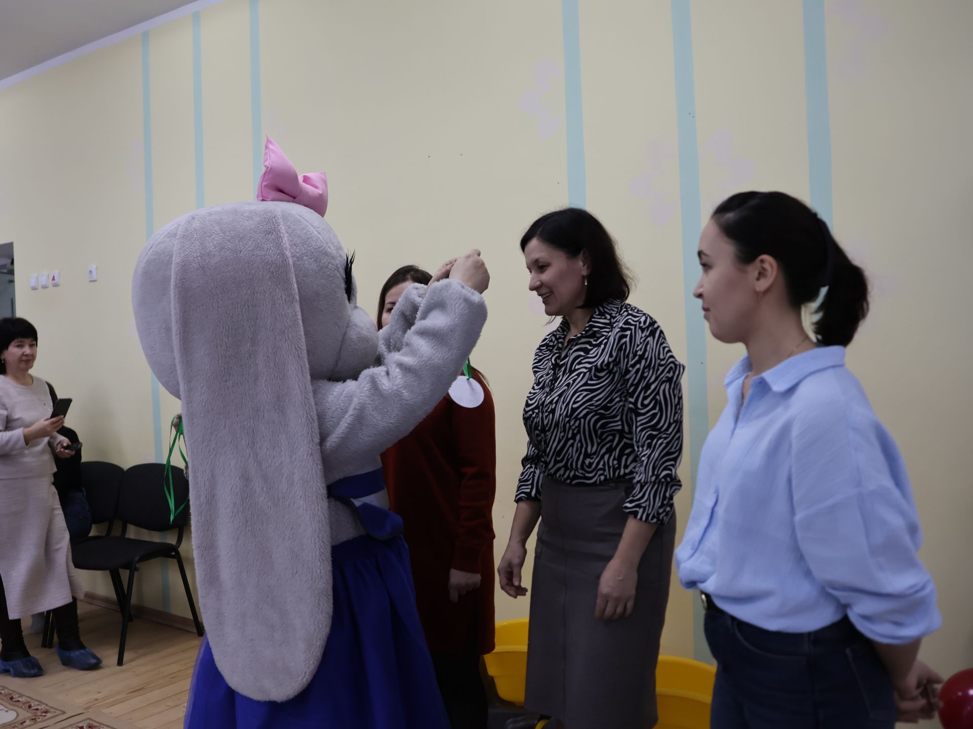 Бөтен гаилә белән юл буйлап!
