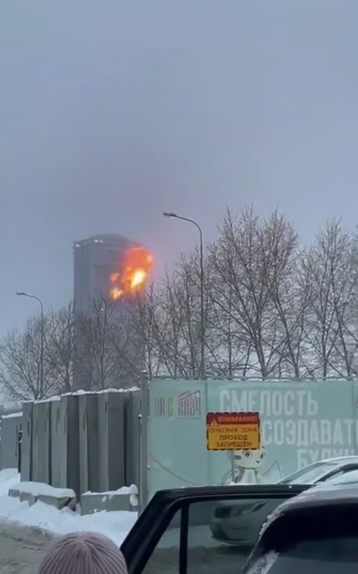 В ЖК «Лазурные небеса» в Казани врезался дрон