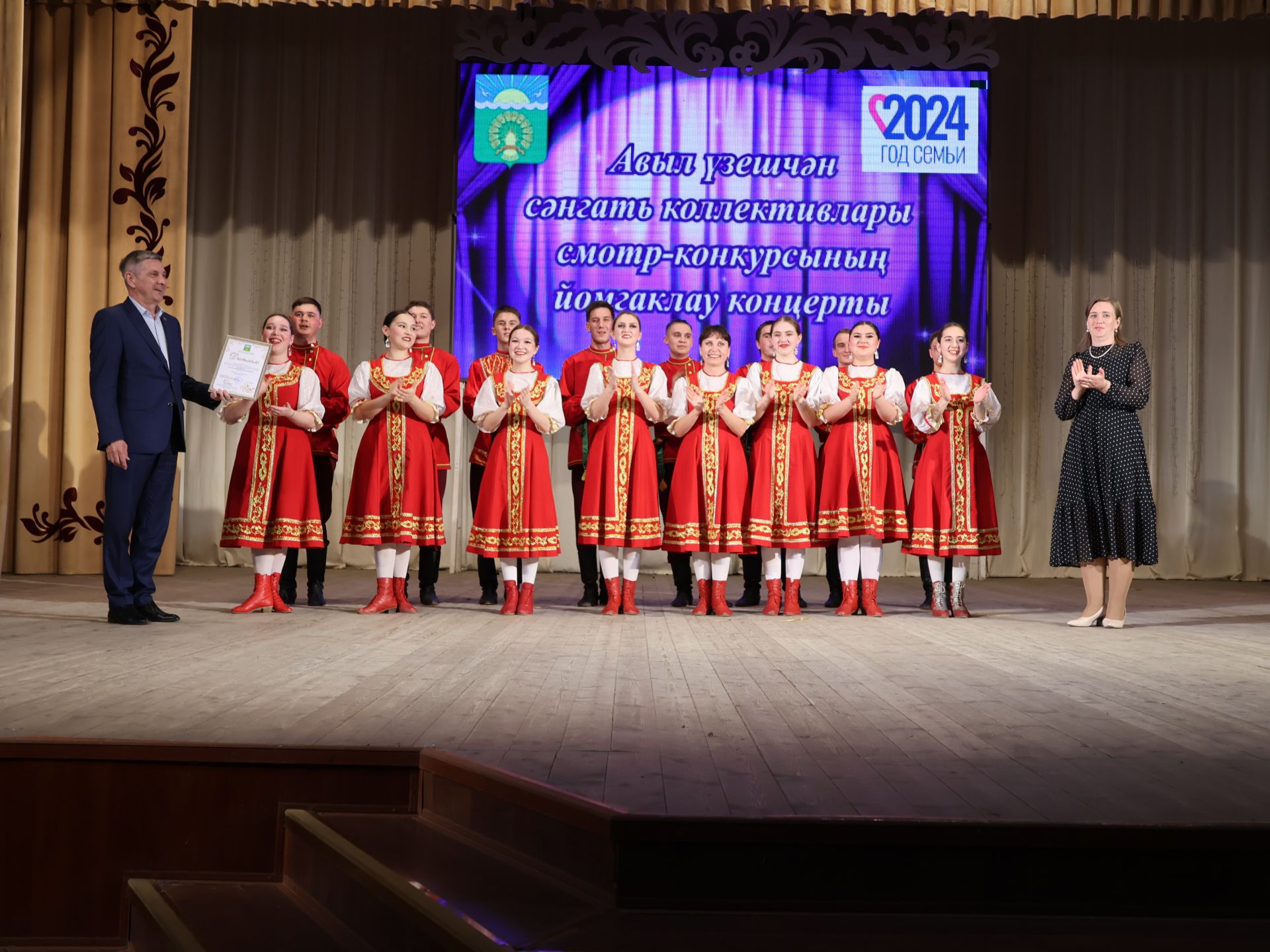 Район үзешчән сәнгать коллективлары смотрының Гран-приена Пучы мәдәният йорты коллективы лаек булды (фотолар)