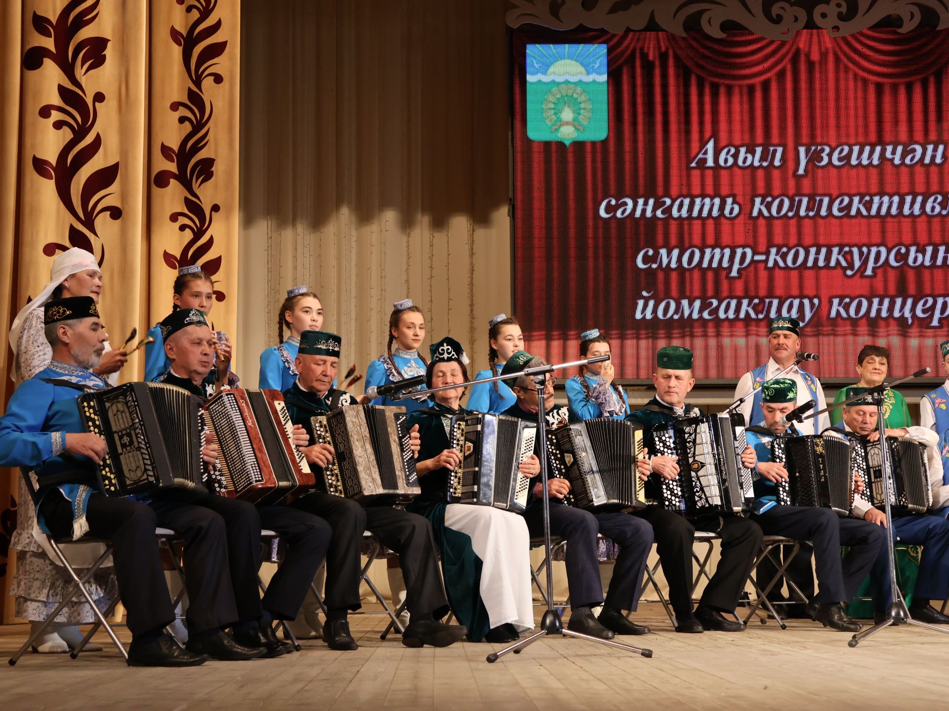 Район үзешчән сәнгать коллективлары смотрының Гран-приена Пучы мәдәният йорты коллективы лаек булды (фотолар)