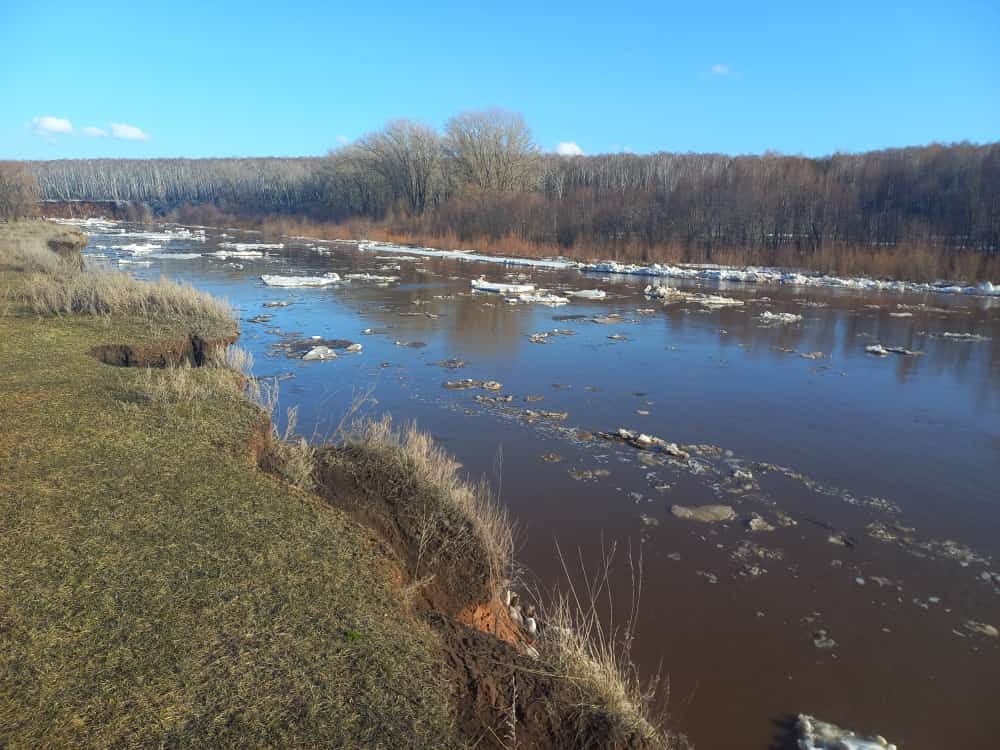 Аккүз авылы халкы боз озатырга төште