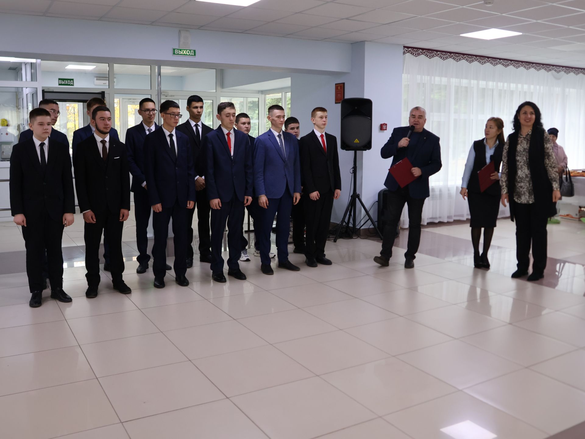 Актаныш технология техникумында хәйрия ярминкәсе узды