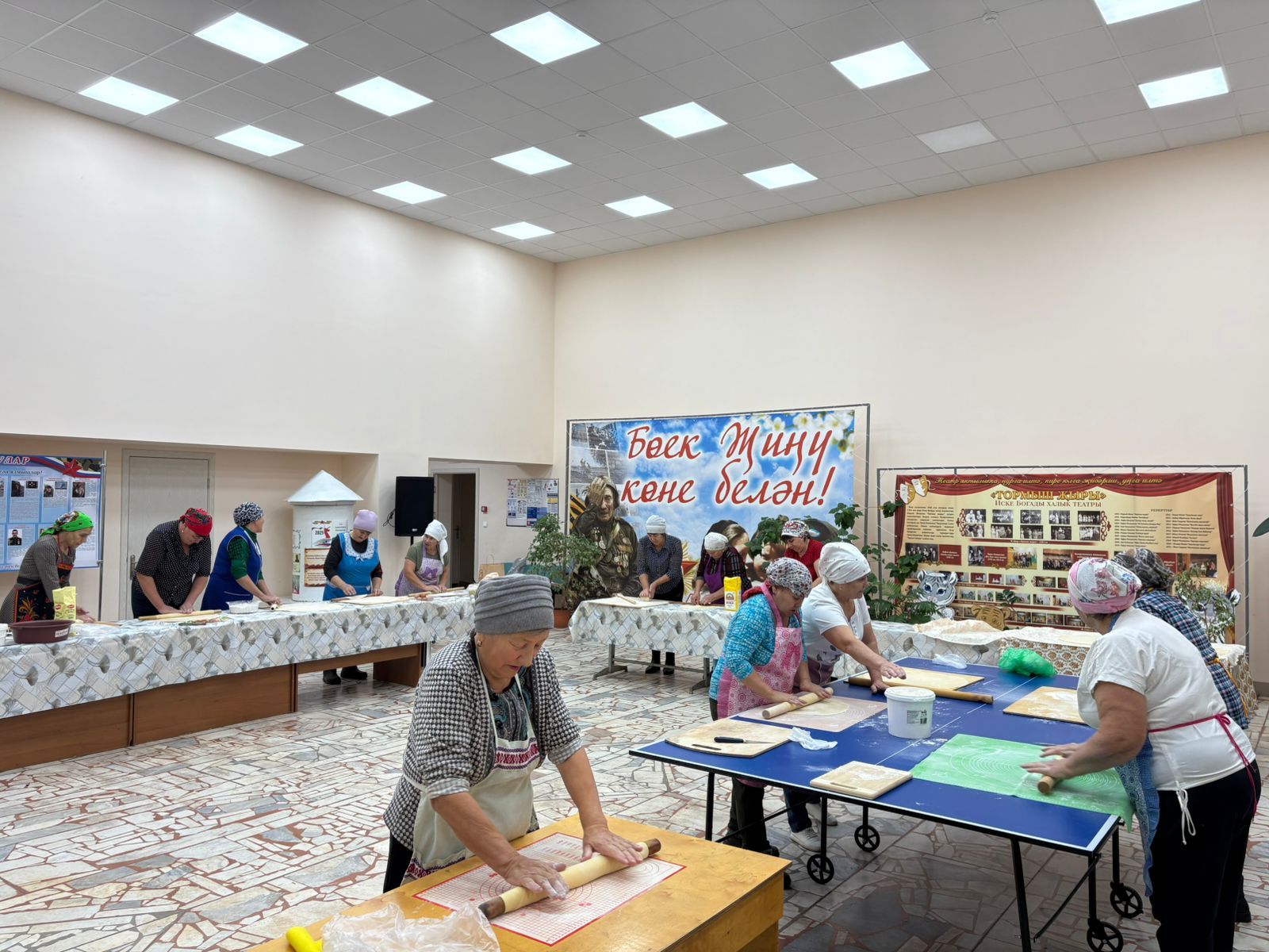 Йөрәк һәм кул җылысы сугышчыларыбызга ярдәм итсен!