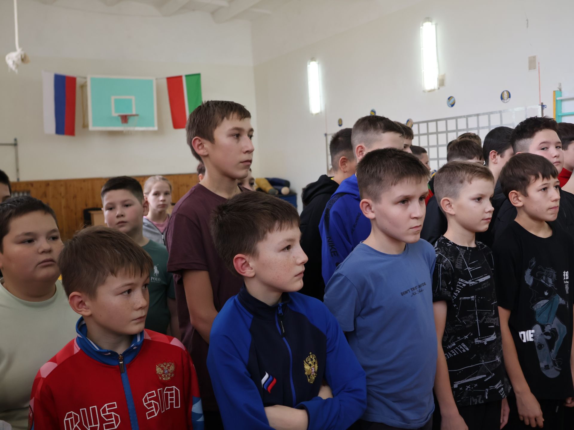 Роберт Сәләхиев истәлегенә көрәш ярышында җиңүчеләрне аның балаларыннан акчалата призлар көтә