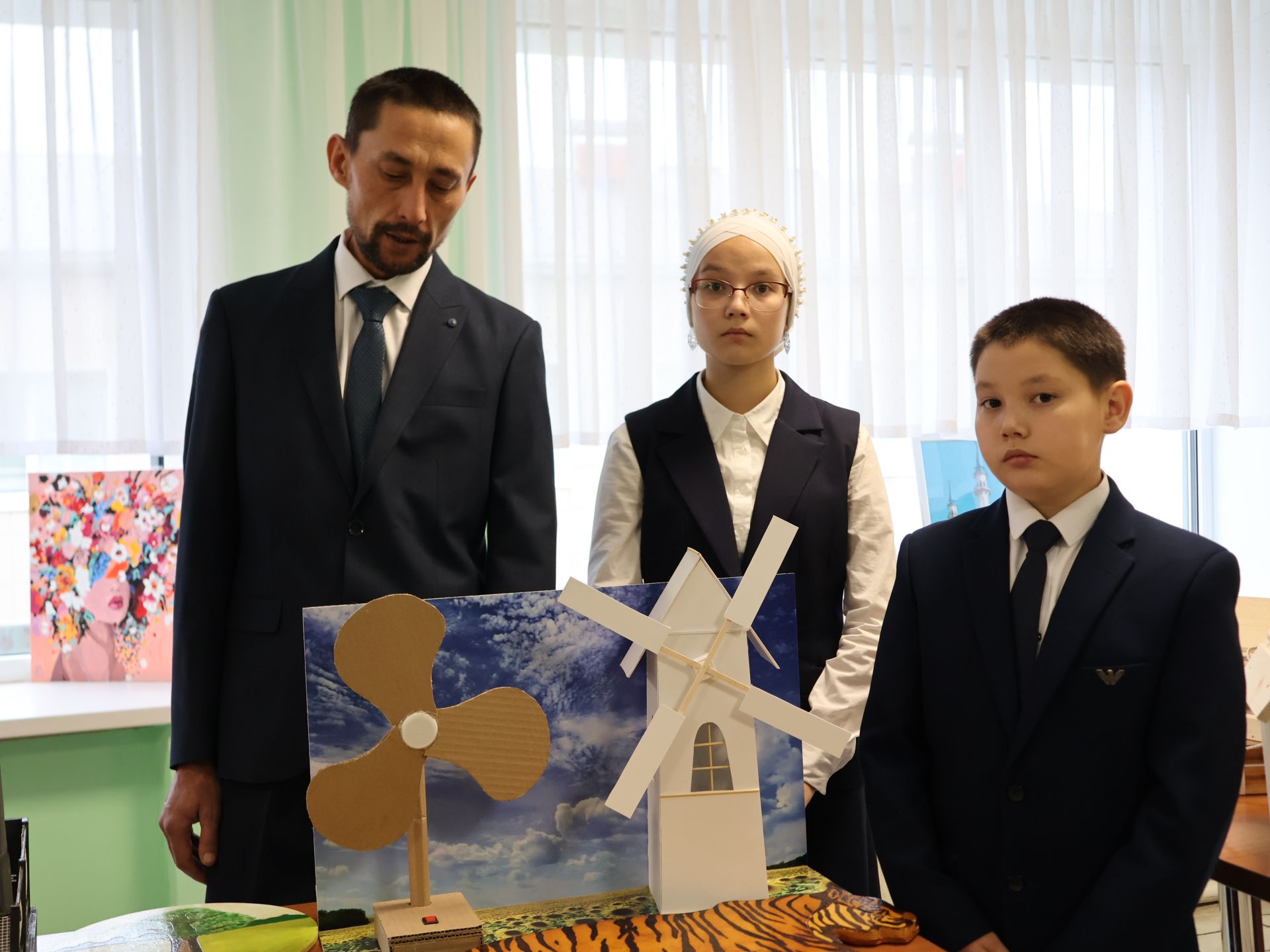 Актанышның икенче санлы мәктәбе әтиләрнең һөнәрмәнлеген күрсәтте