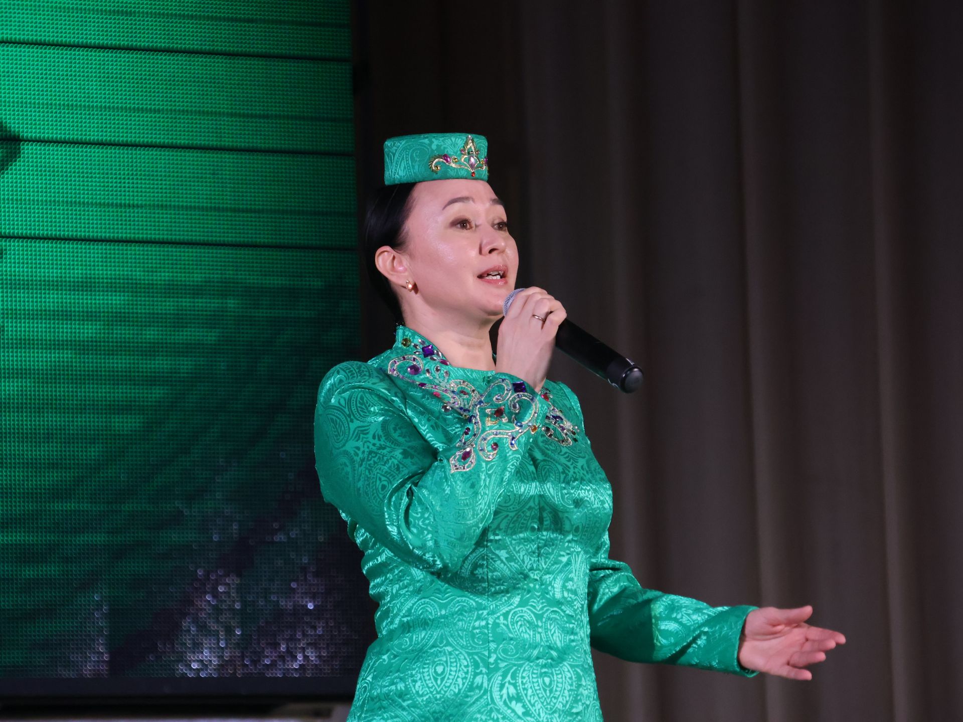 Актанышта батыр уллар үстергән аналарны хөрмәтләделәр