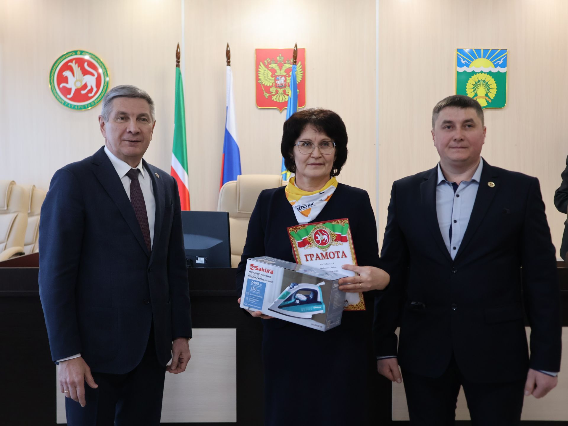 Бүген Актанышта «Гадел яшәргә кирәк» конкурсы җиңүчеләрен бүләкләделәр