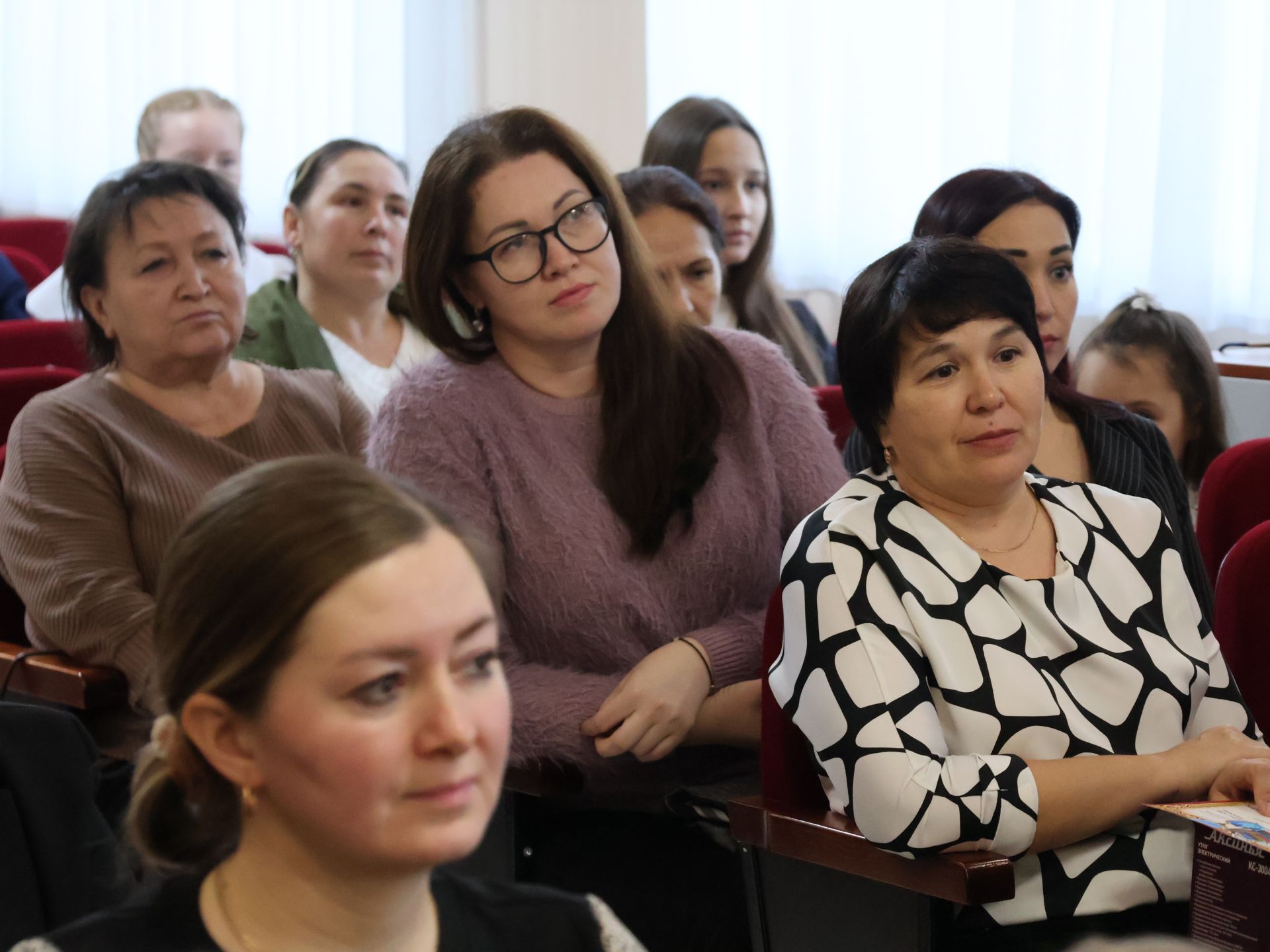 Бүген Актанышта «Гадел яшәргә кирәк» конкурсы җиңүчеләрен бүләкләделәр