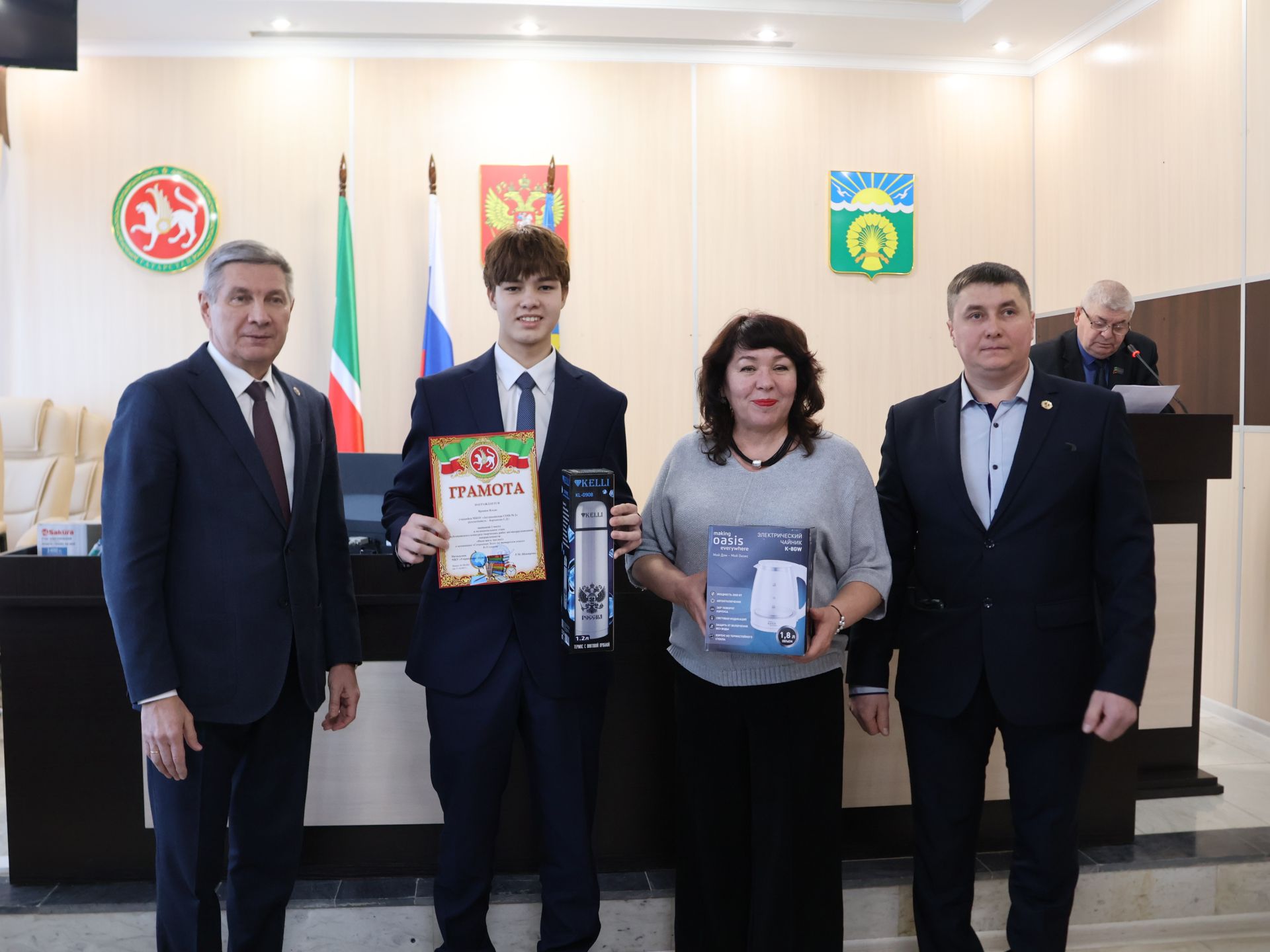 Бүген Актанышта «Гадел яшәргә кирәк» конкурсы җиңүчеләрен бүләкләделәр