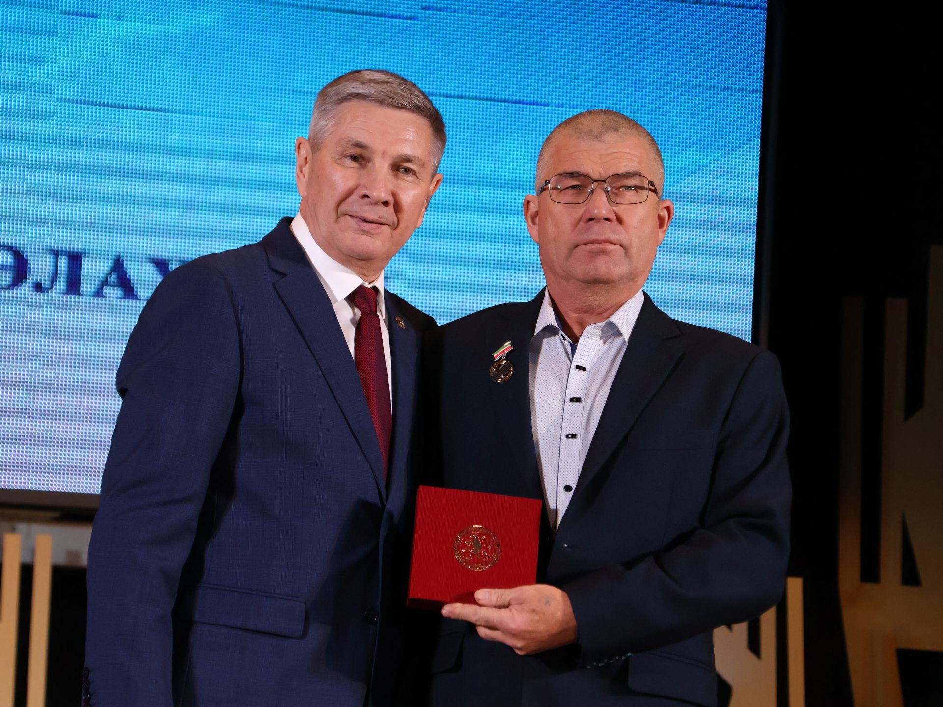 Безнең фоторепортаж: Алдынгылар слеты-2025