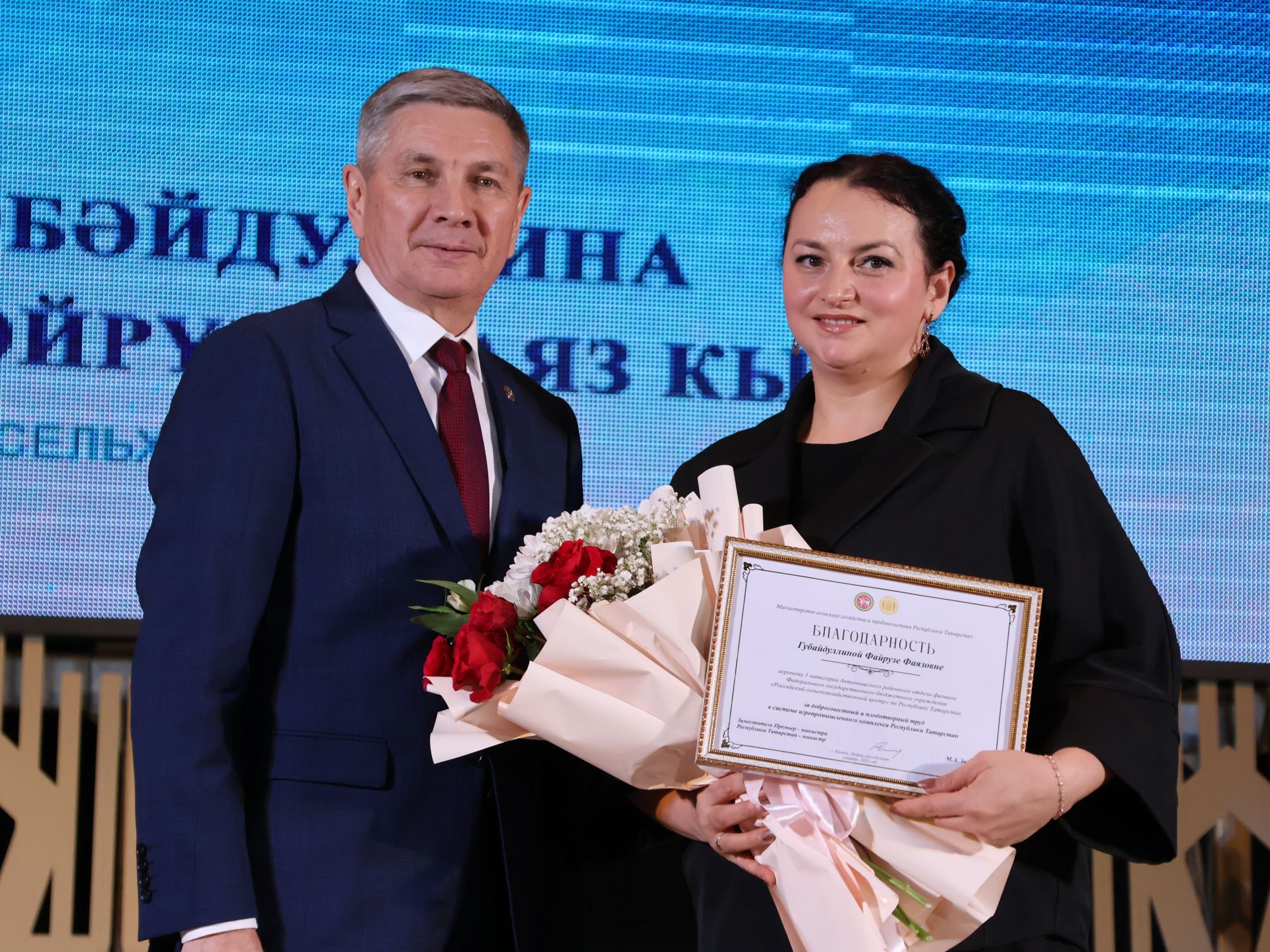 Безнең фоторепортаж: Алдынгылар слеты-2025
