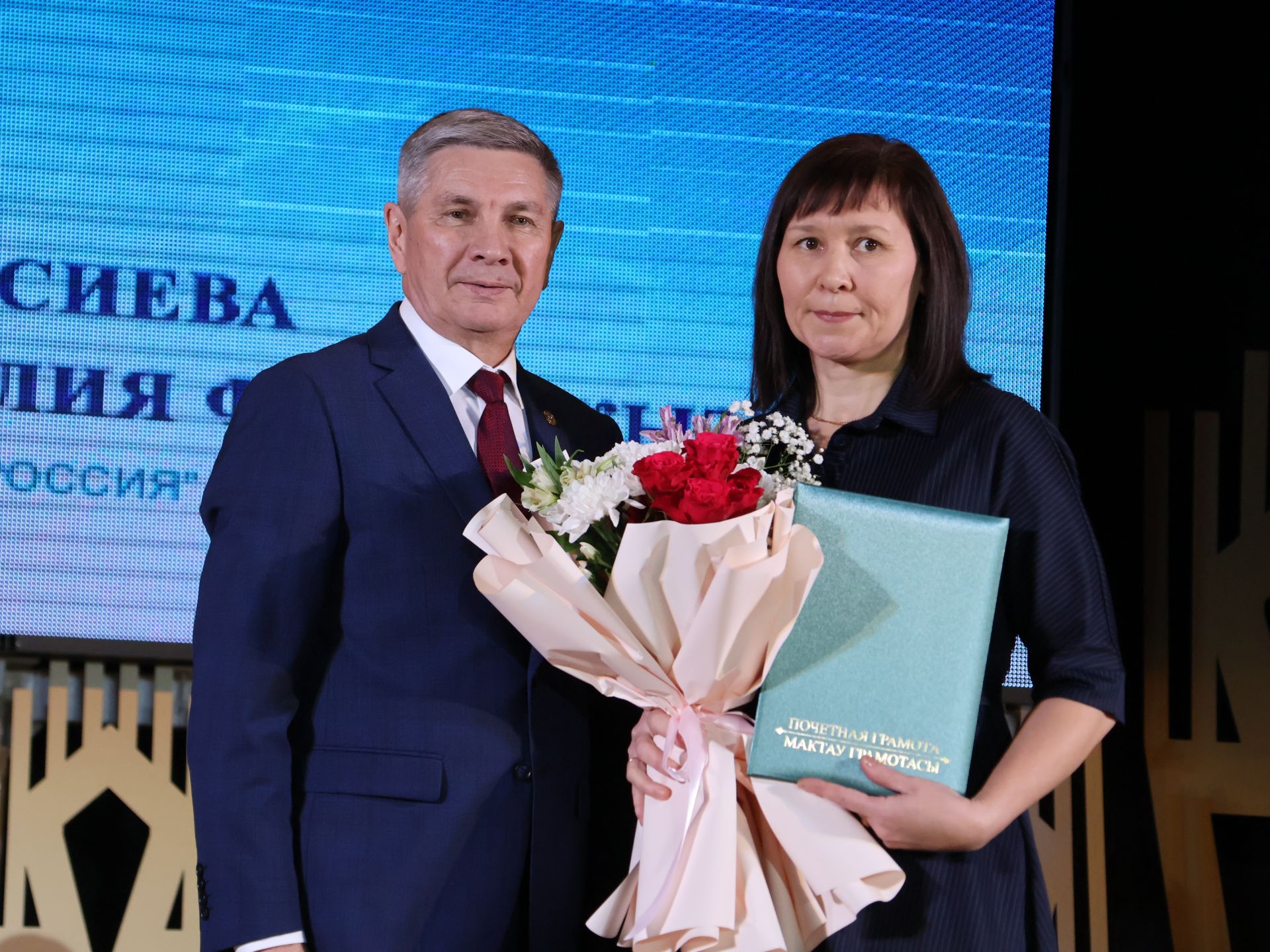Безнең фоторепортаж: Алдынгылар слеты-2025