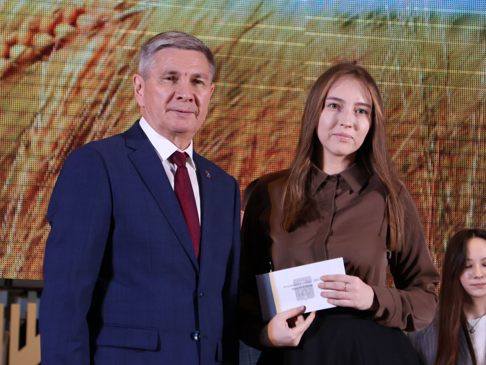 Безнең фоторепортаж: Алдынгылар слеты-2025