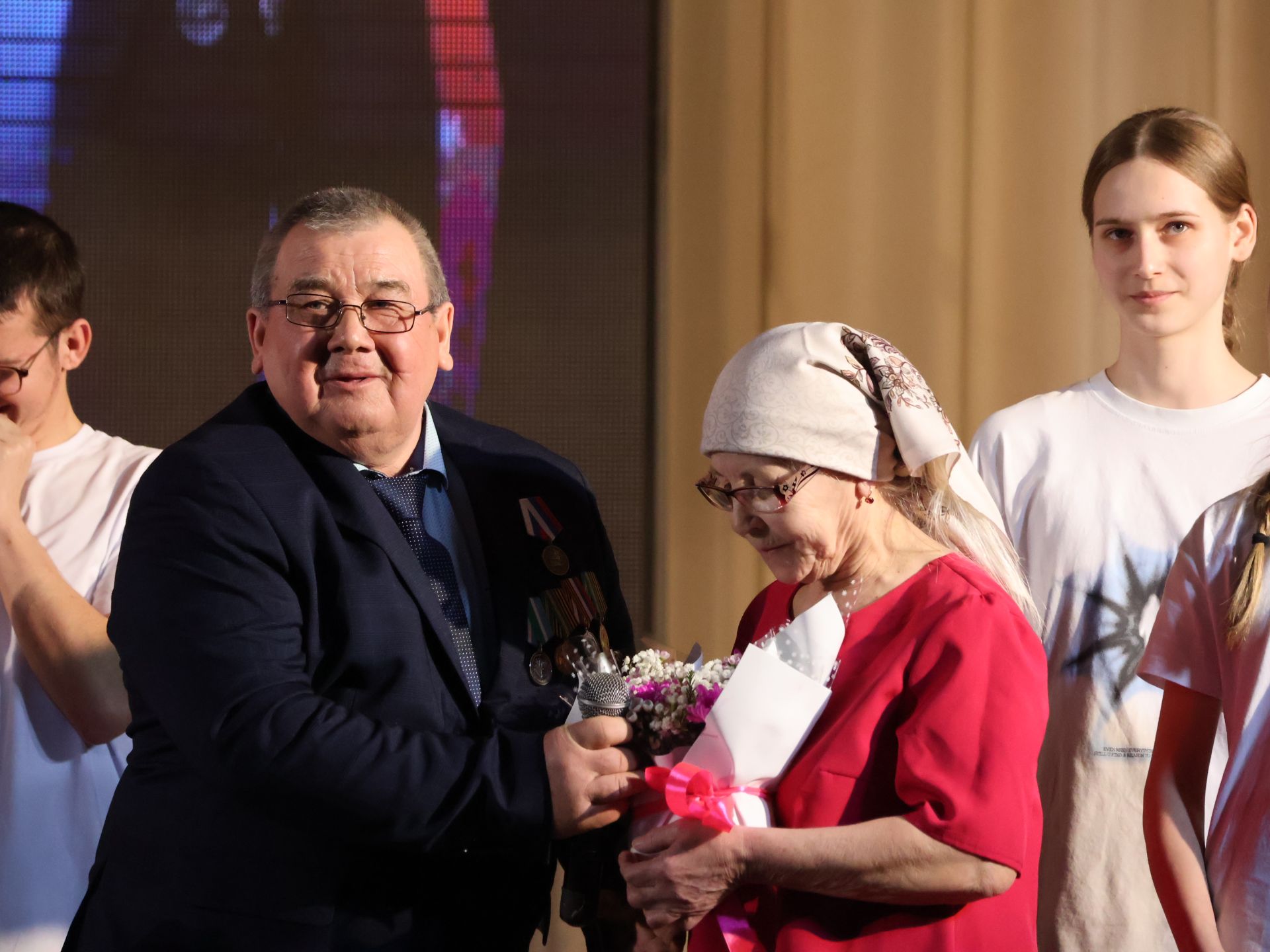 Актаныштагы «Ел хатын- кызы. Ел ир-аты: хатын-кыз карашы-2025» зона бәйгесеннән фотолар