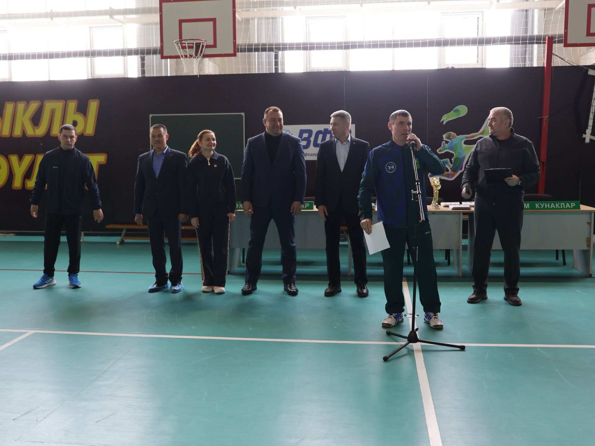Спорт берләштерә: Актанышның хезмәт ияләре спартакиадада көч сынаша