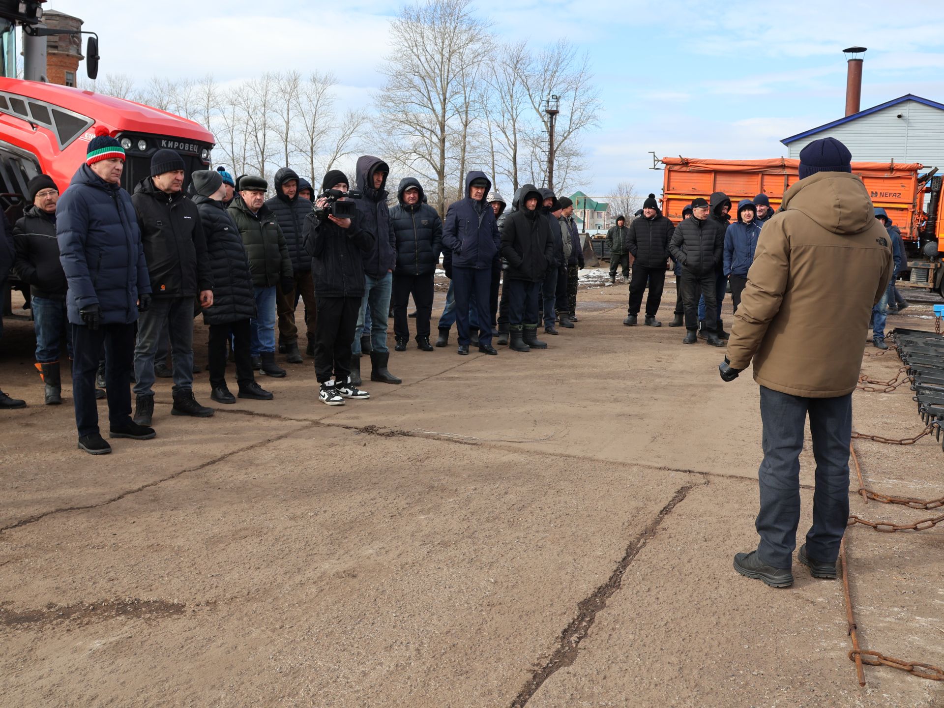 Актаныш районы аграрийлары язгы кыр эшләренә әзер (фотолар)