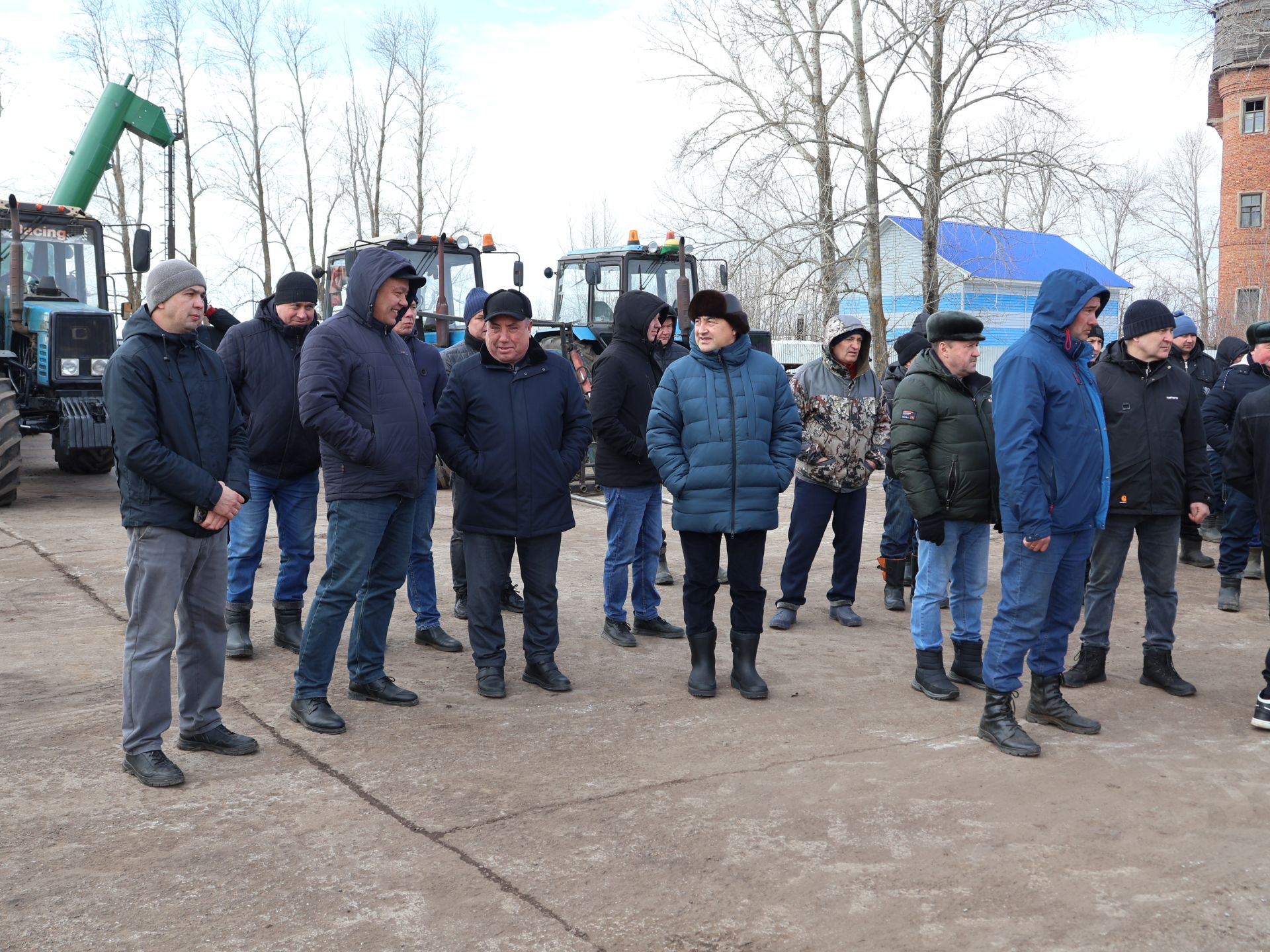 Актаныш районы аграрийлары язгы кыр эшләренә әзер (фотолар)