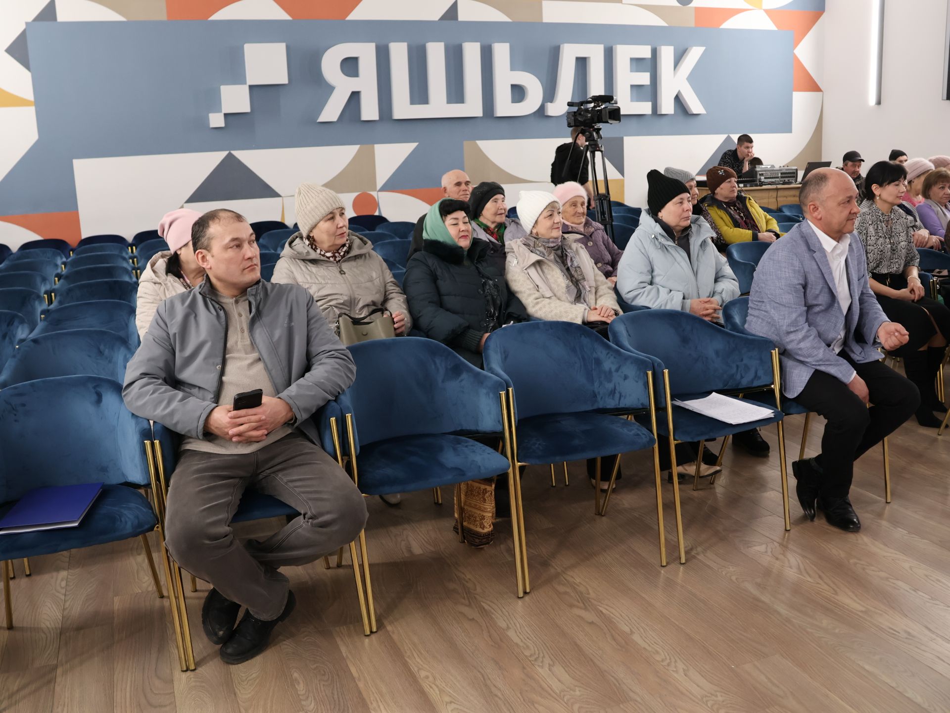 Иске- яңа җитәкче «Яран» торак милекчеләренең сорауларын хәл итә алырмы?