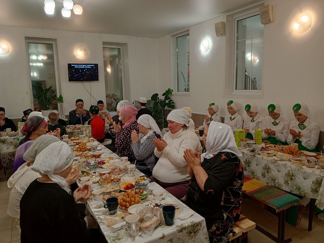 Махсус хәрби операциядәге райондашыбыз инвалид балаларны ифтар мәҗлесенә җыйды