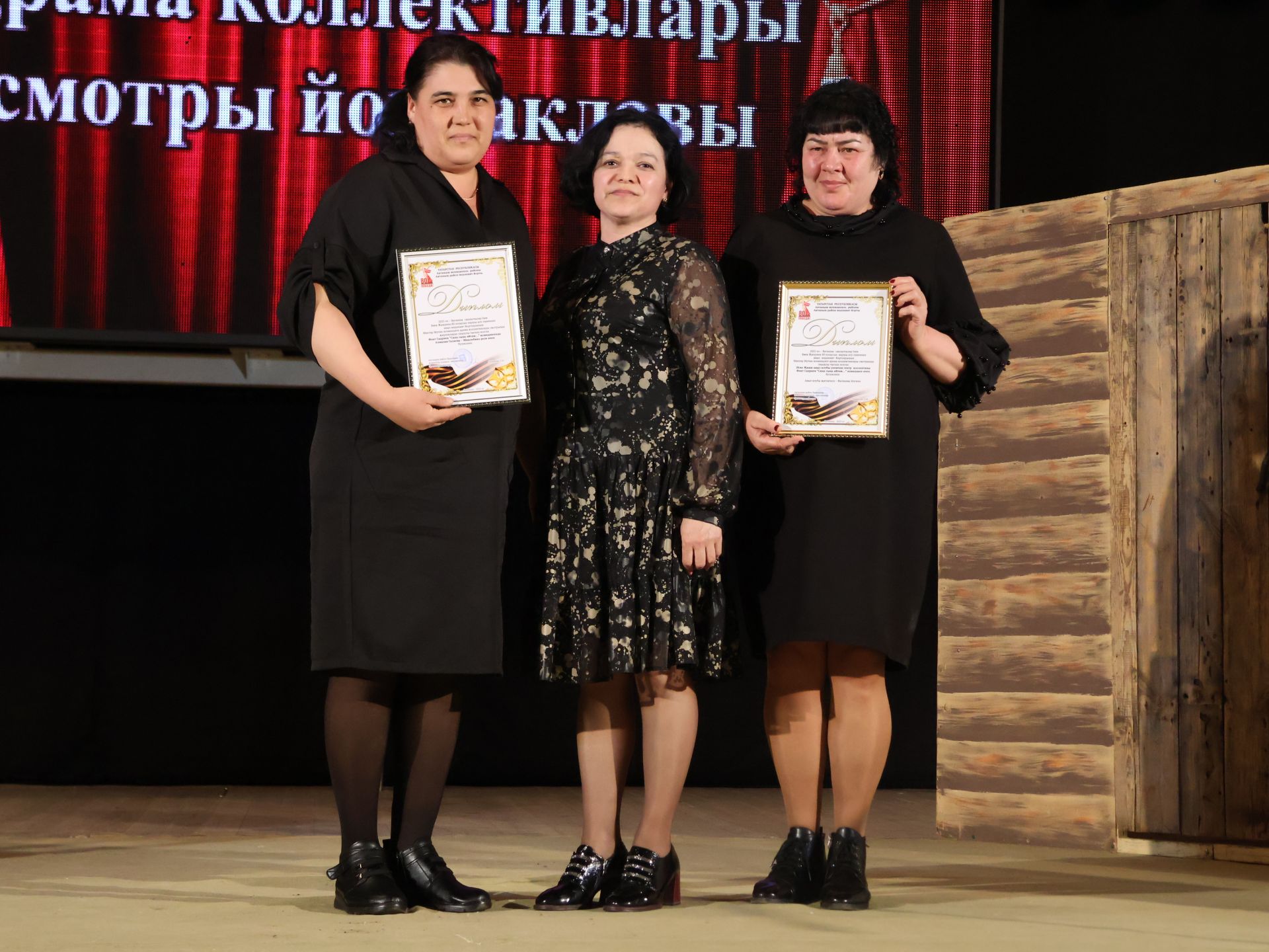 Актаныш районының Киров һәм Зөбәер коллективлары- театр айлыгы җиңүчеләре