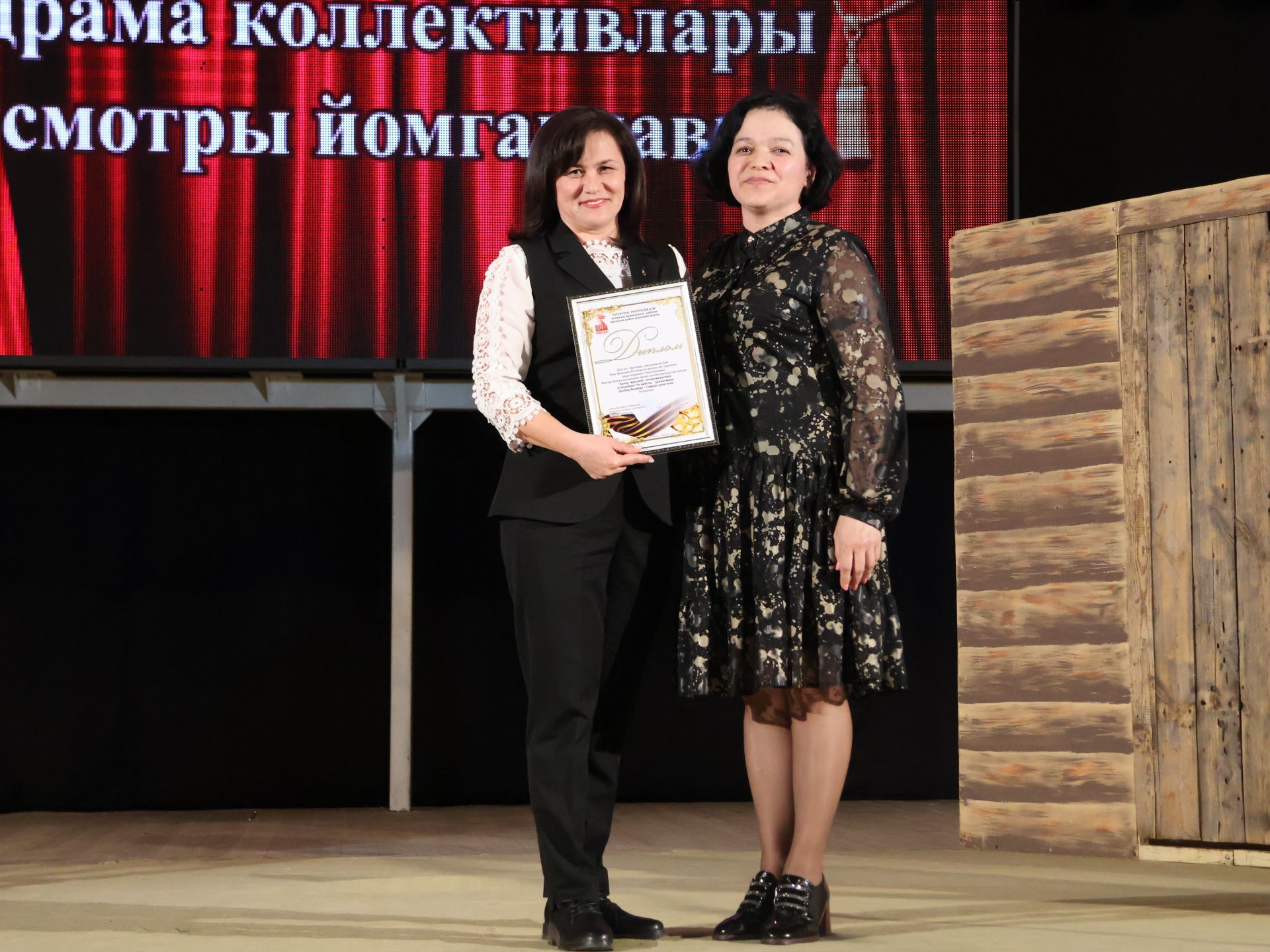 Актаныш районының Киров һәм Зөбәер коллективлары- театр айлыгы җиңүчеләре