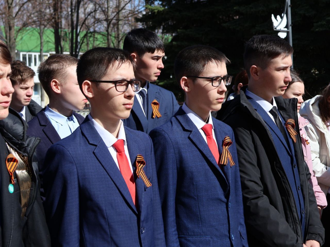 Геройларга мәңгелек дан!