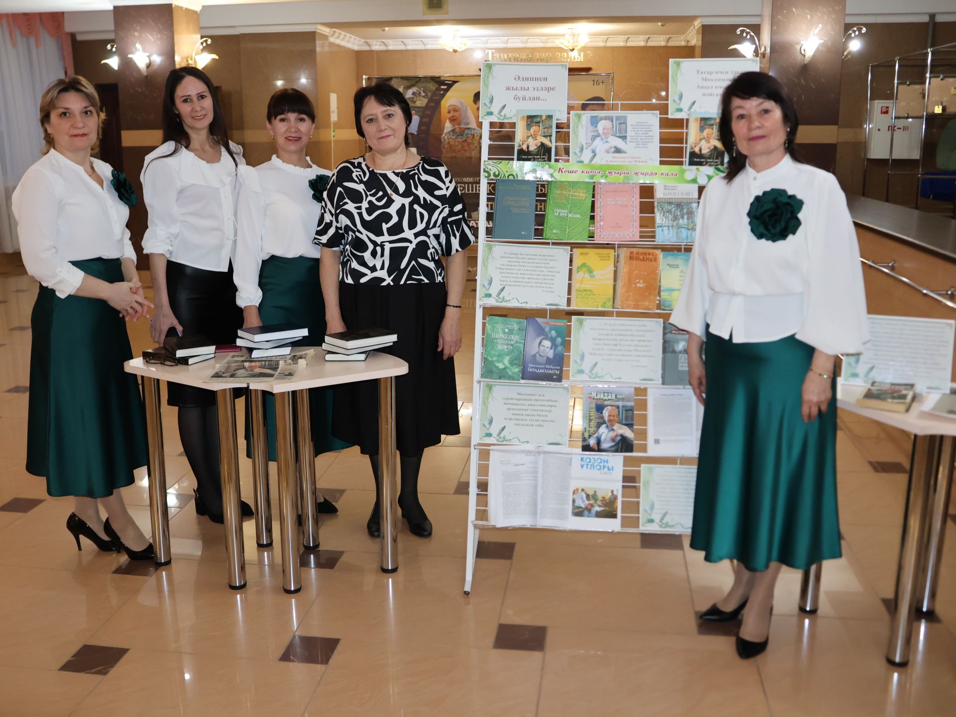 Актанышта муниципаль театрыбыз артистлары катнашкан «Кеше китә- җыры кала» сериалын тәкъдим иттеләр