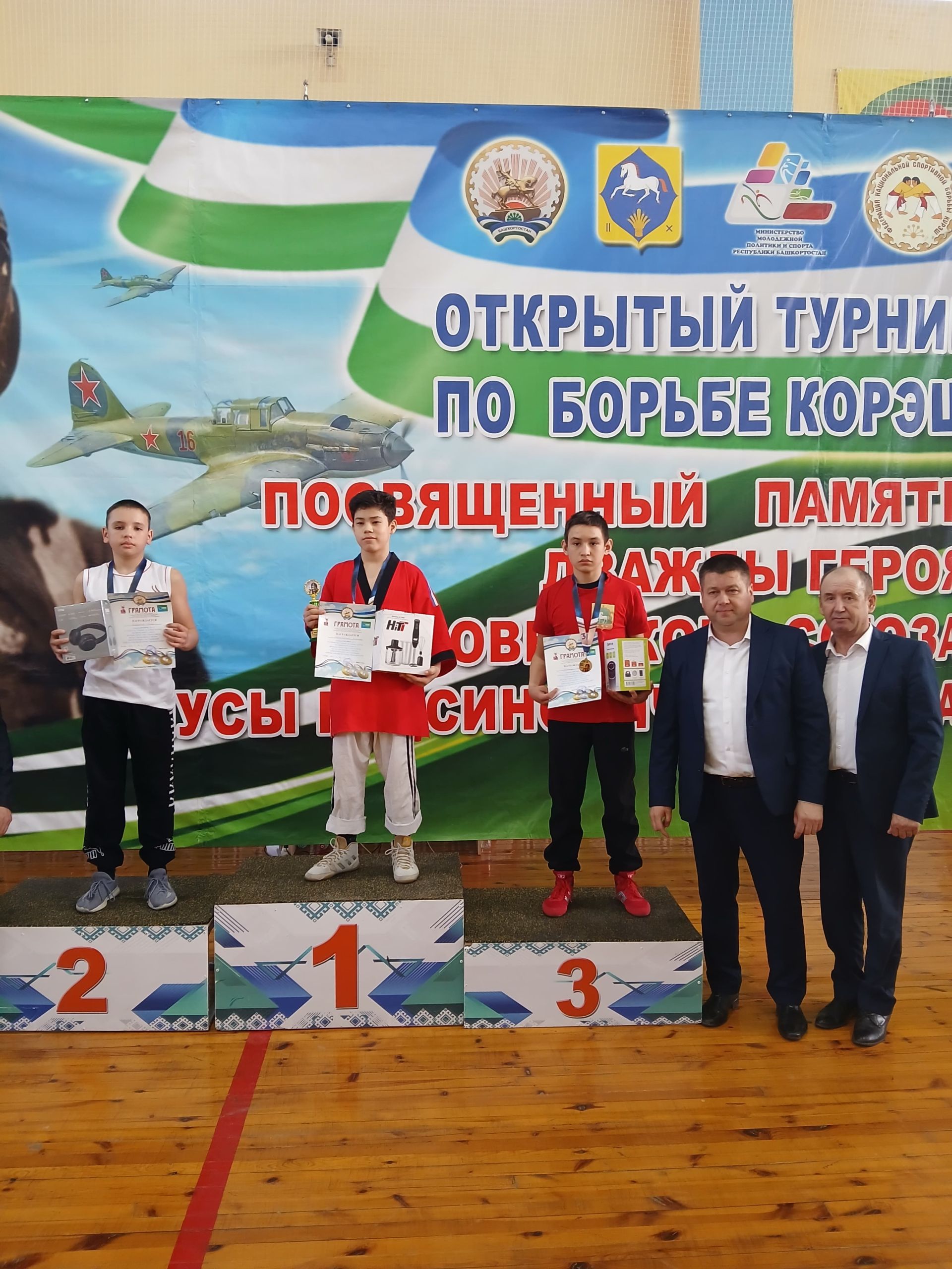 Актаныш көрәшчеләре ике тапкыр Советлар Союзы Герое Муса Гәрәев турнирыннан уңышлар белән кайтты