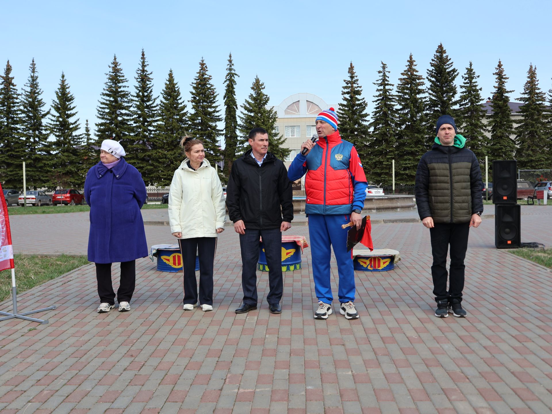 Якташыбыз Фирая Солтанова- Жданова Кубогы ярышларын ачу тантанасында ГТО нормативларын үтәгән укучылар хөрмәтләнде