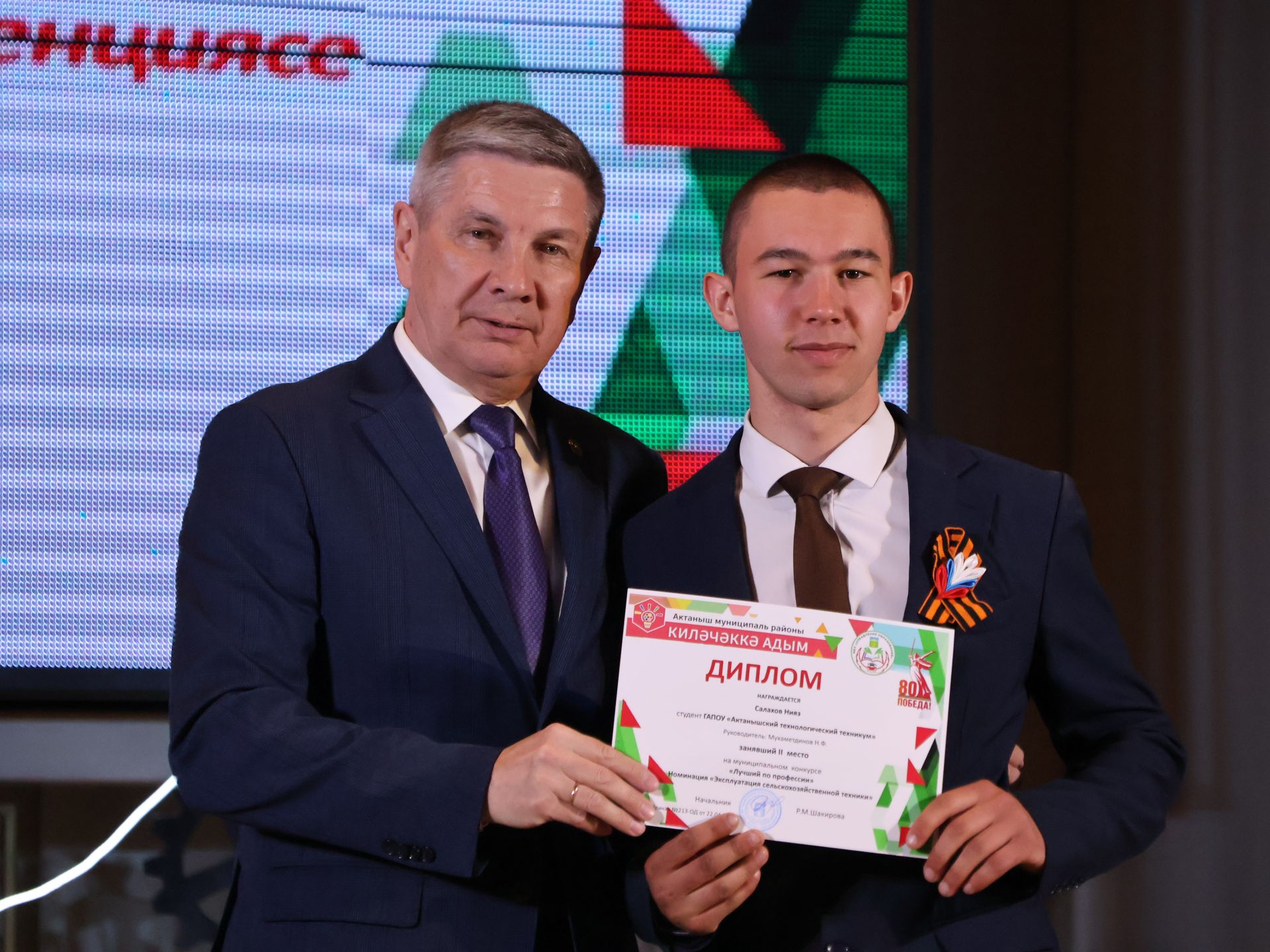 «Киләчәккә адым – 2025»: иҗат, осталык һәм тарихи хәтерне берләштергән фестиваль