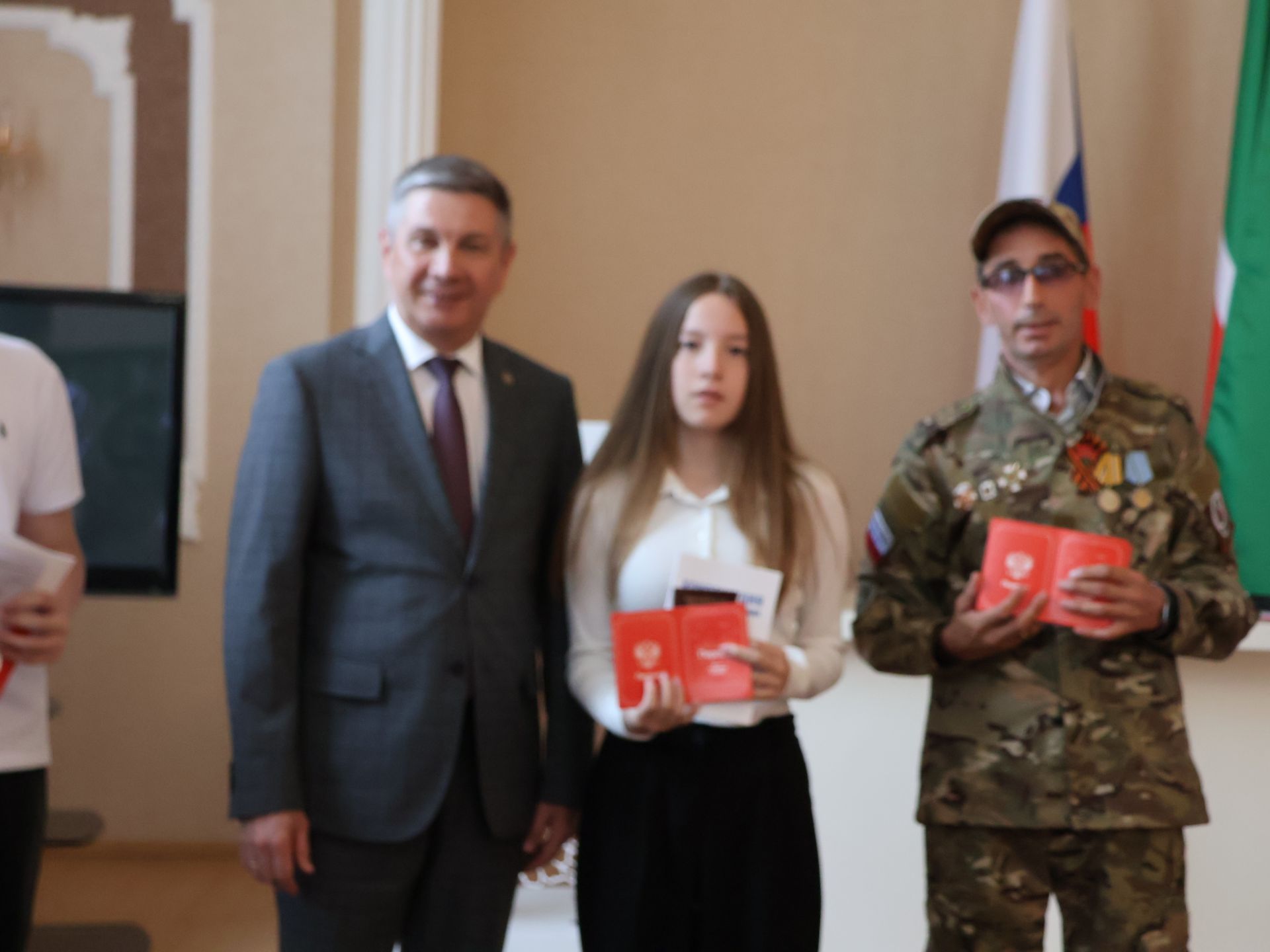 Бүген паспорт алгач, үземне Россиянең чын гражданы итеп хис иттем!