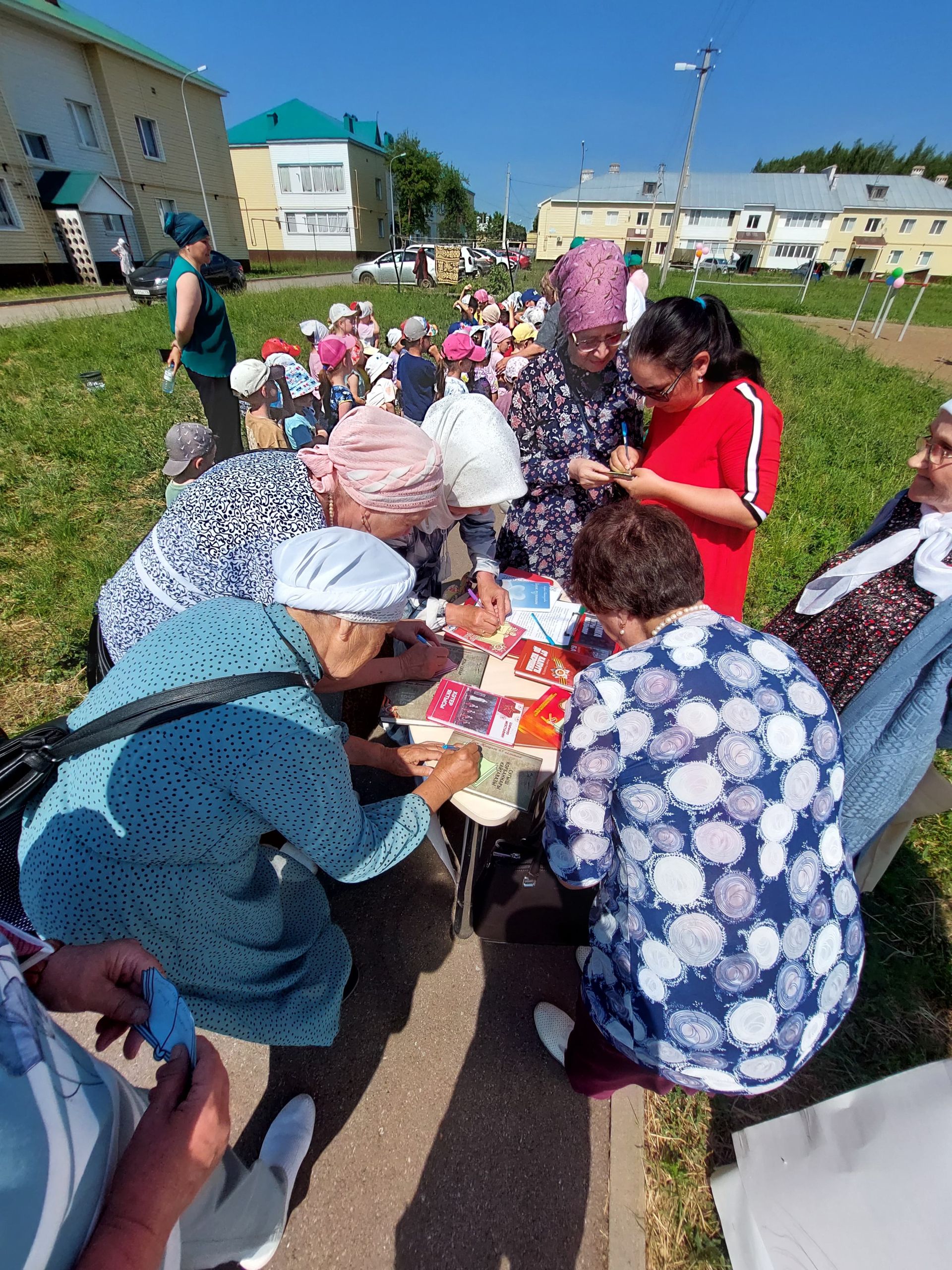 КнижныйFest-арт-литературная ярмарка