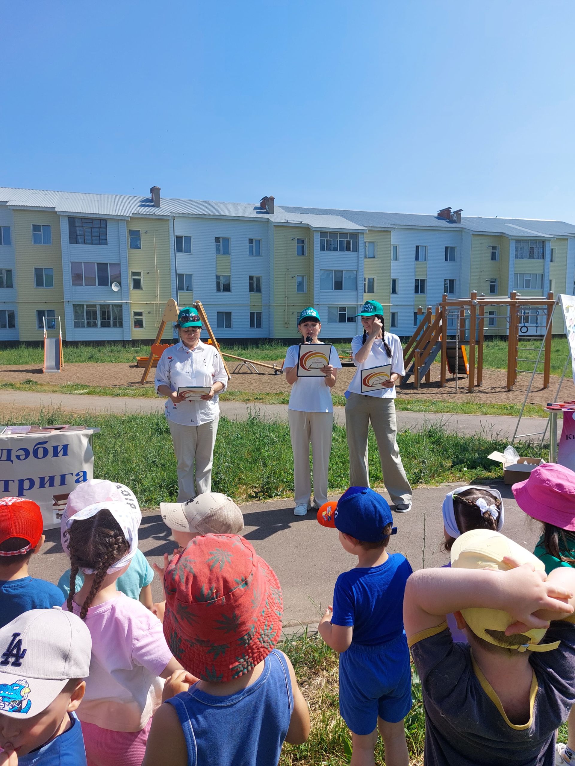 КнижныйFest-арт-литературная ярмарка