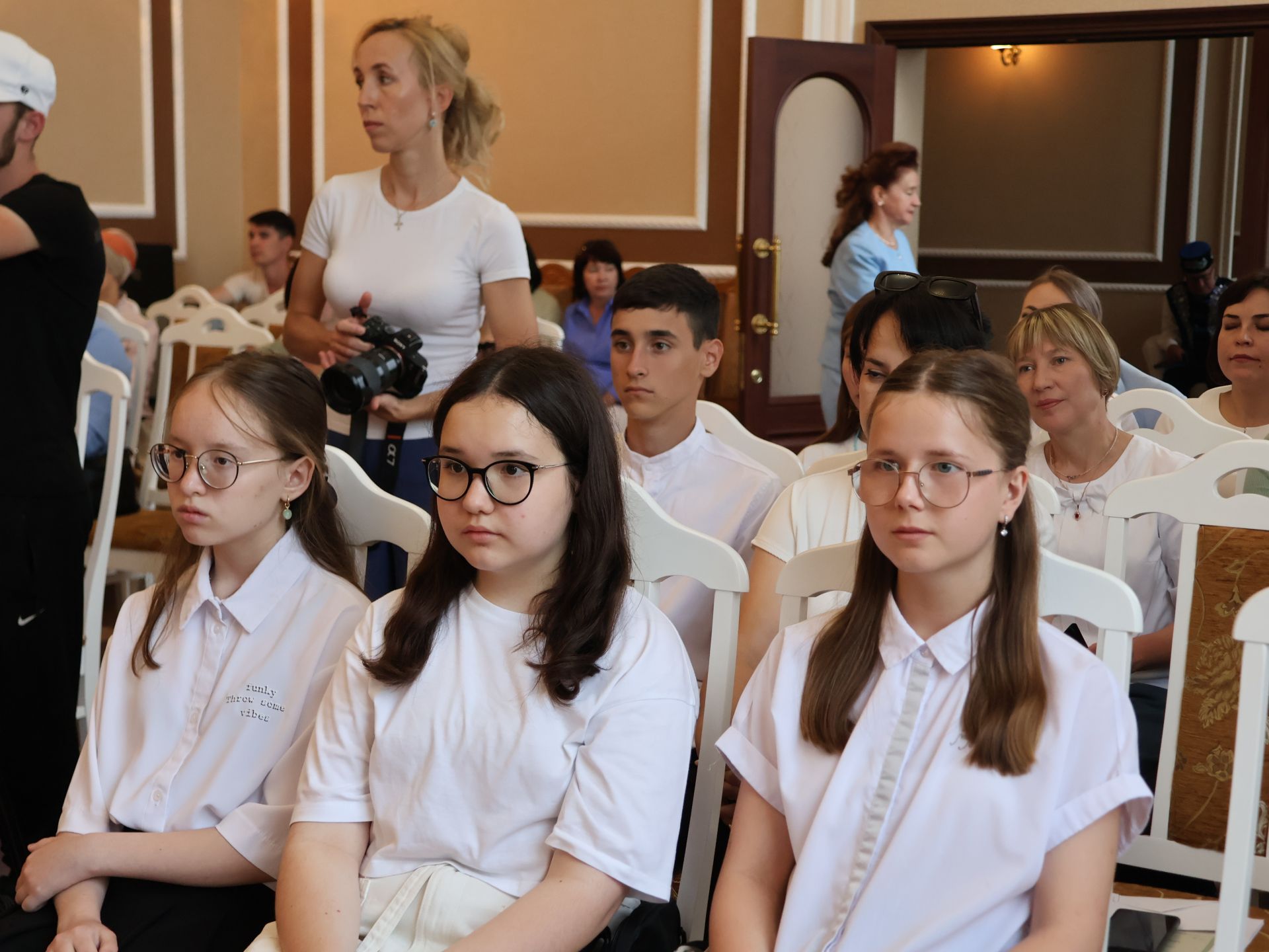 Бүген паспорт алгач, үземне Россиянең чын гражданы итеп хис иттем!