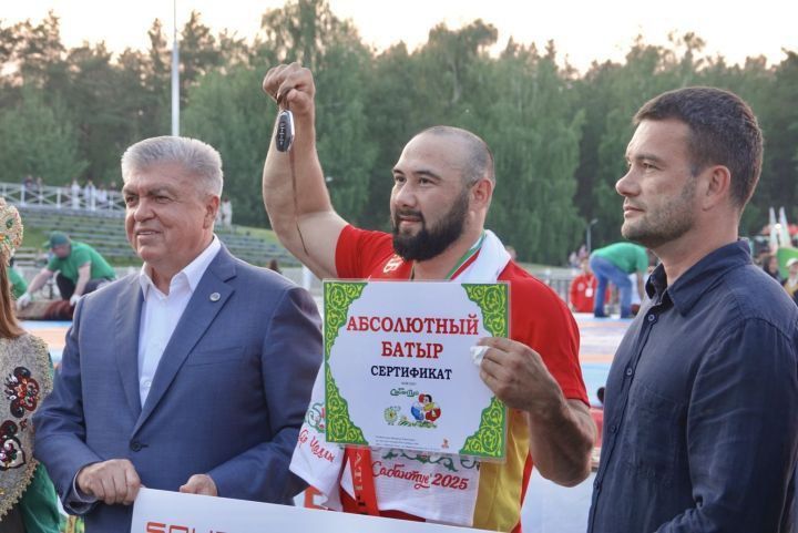 Чаллы Сабан туеның абсолют батыры- Актаныш егете Азат Габдрәшитов