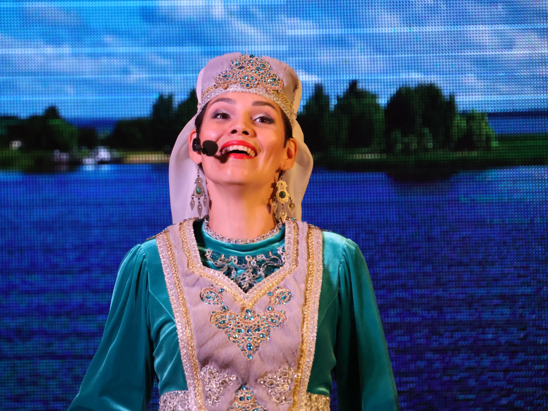 Актаныш район үзәк хастаханәсенең «Ак чәчәкләр» конкурсы җиңүчеләре белән танышыгыз