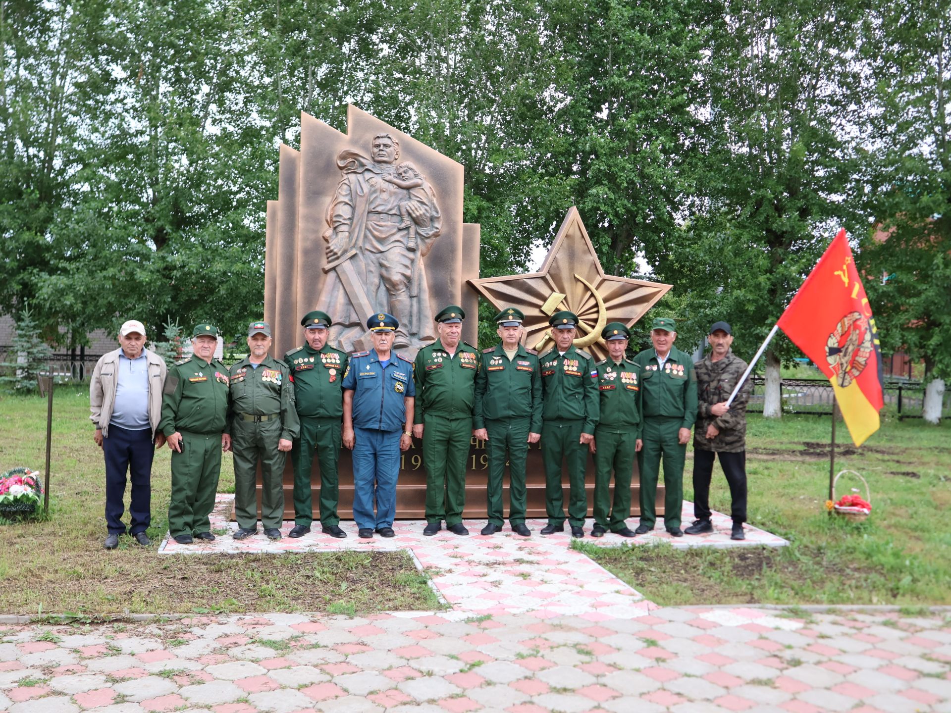 Җиңүләребез «Җиңү Байрагы»ннан килә