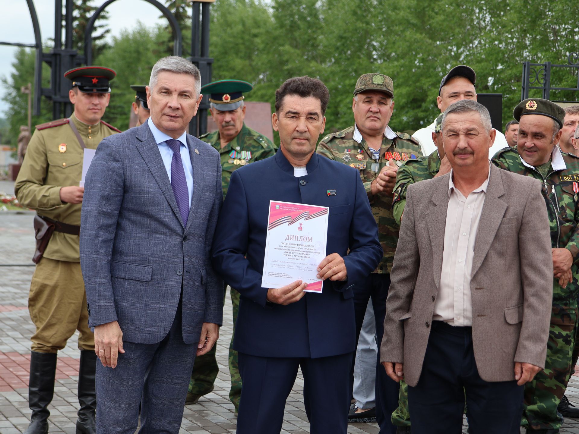Җиңүләребез «Җиңү Байрагы»ннан килә