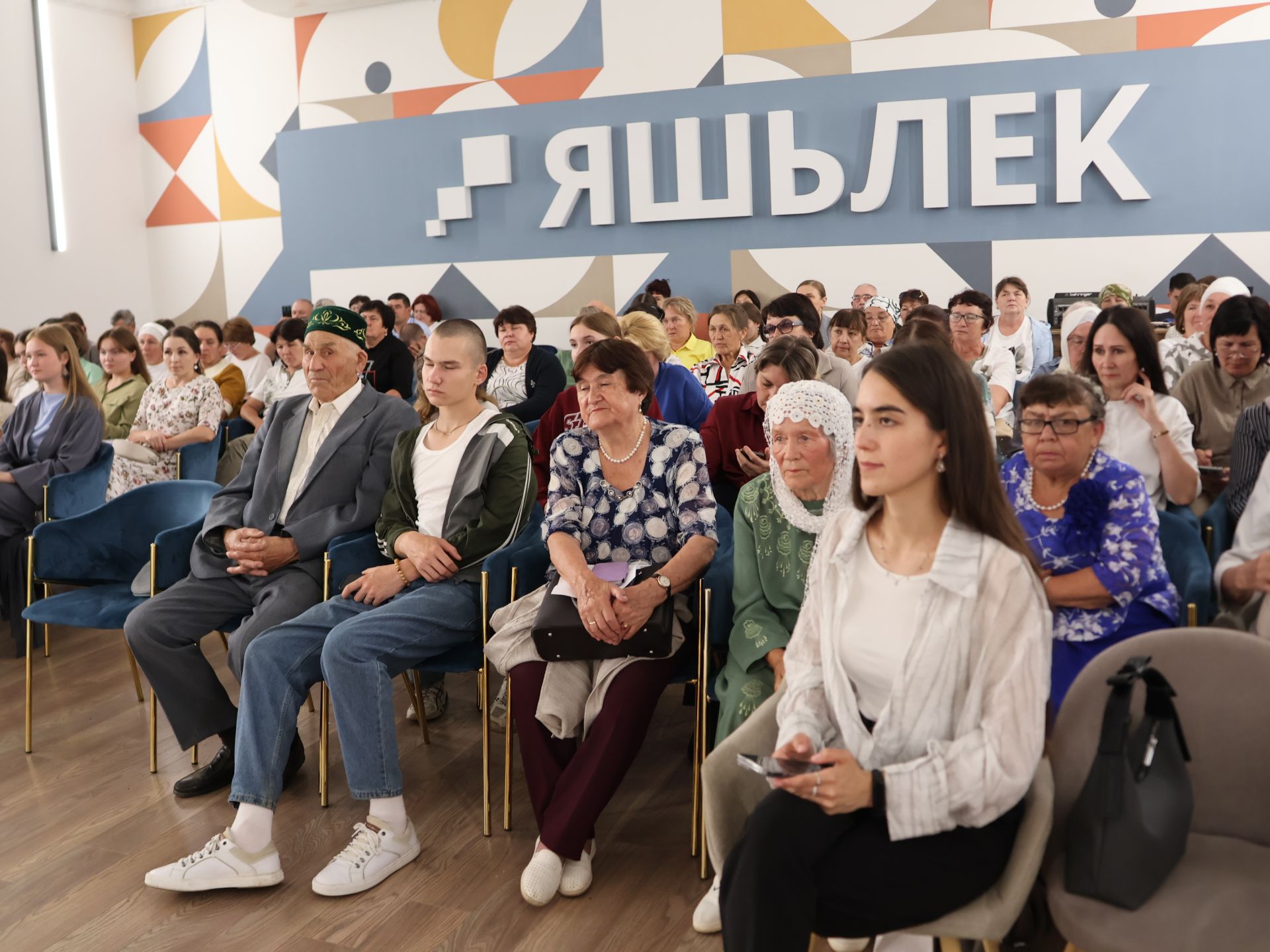 Бүген Актанышта «Казан утлары» журналы редакциясе кунакта!