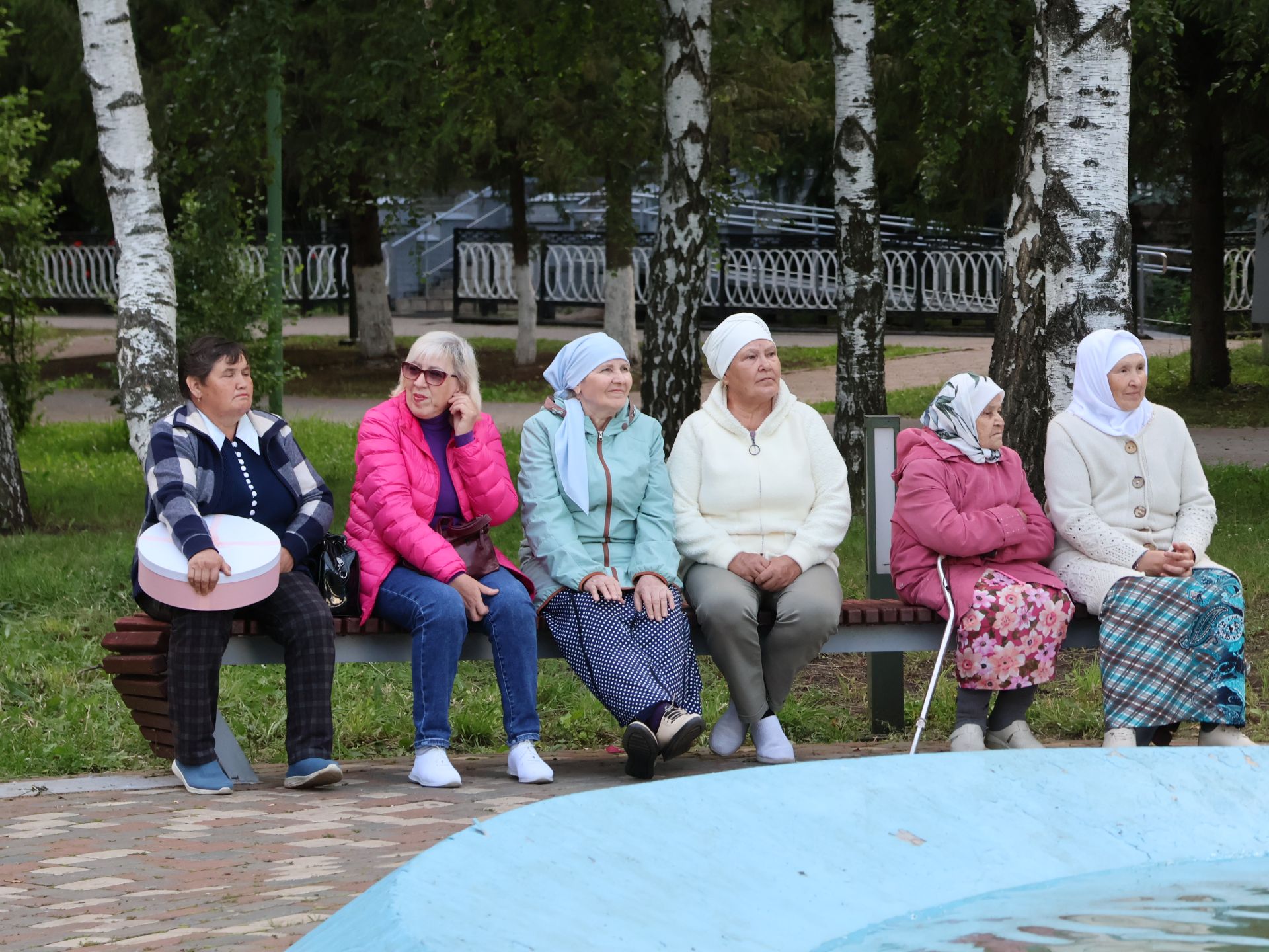 «Пар балдак»та мәңгелек мәхәббәт: Актаныш Бриллиант, Зөбәрҗәт һәм Алтын туй юбилярларын котлады