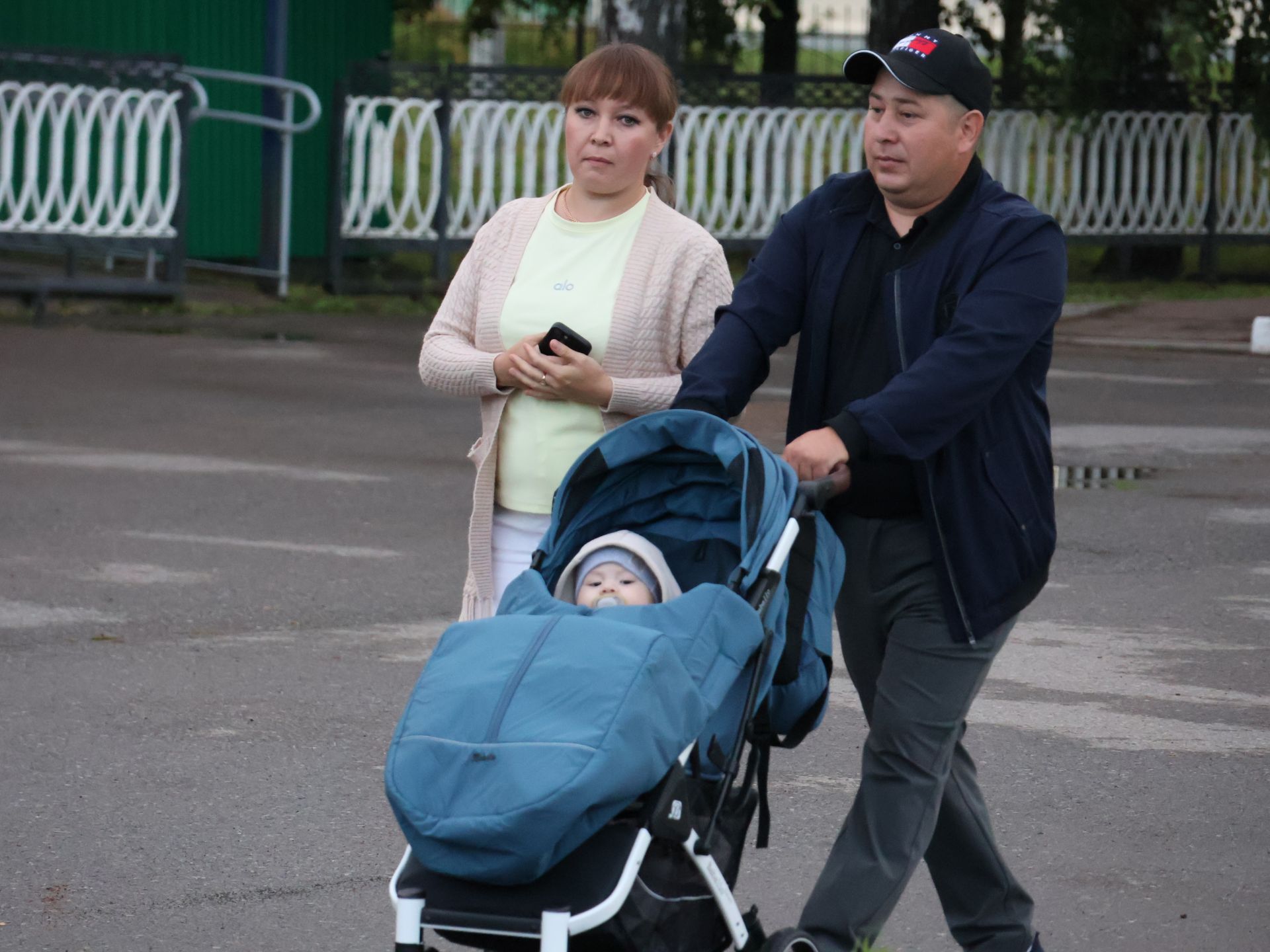 Гаилә, мәхәббәт һәм тугрылык көненә багышланган концерттан безнең репортаж