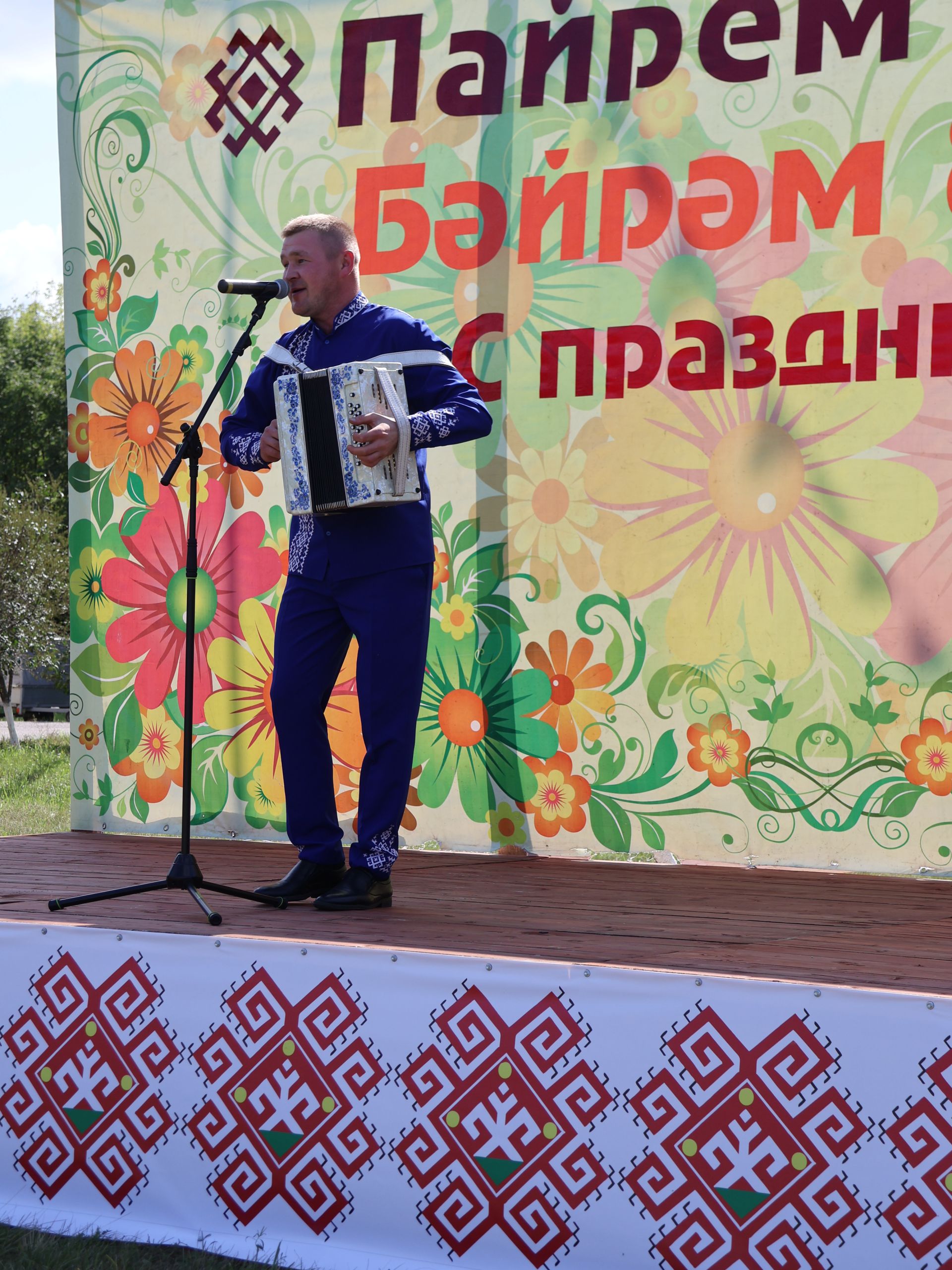 Батырлар авылы Мари Суыксуында иң-иңнәрне олыладылар